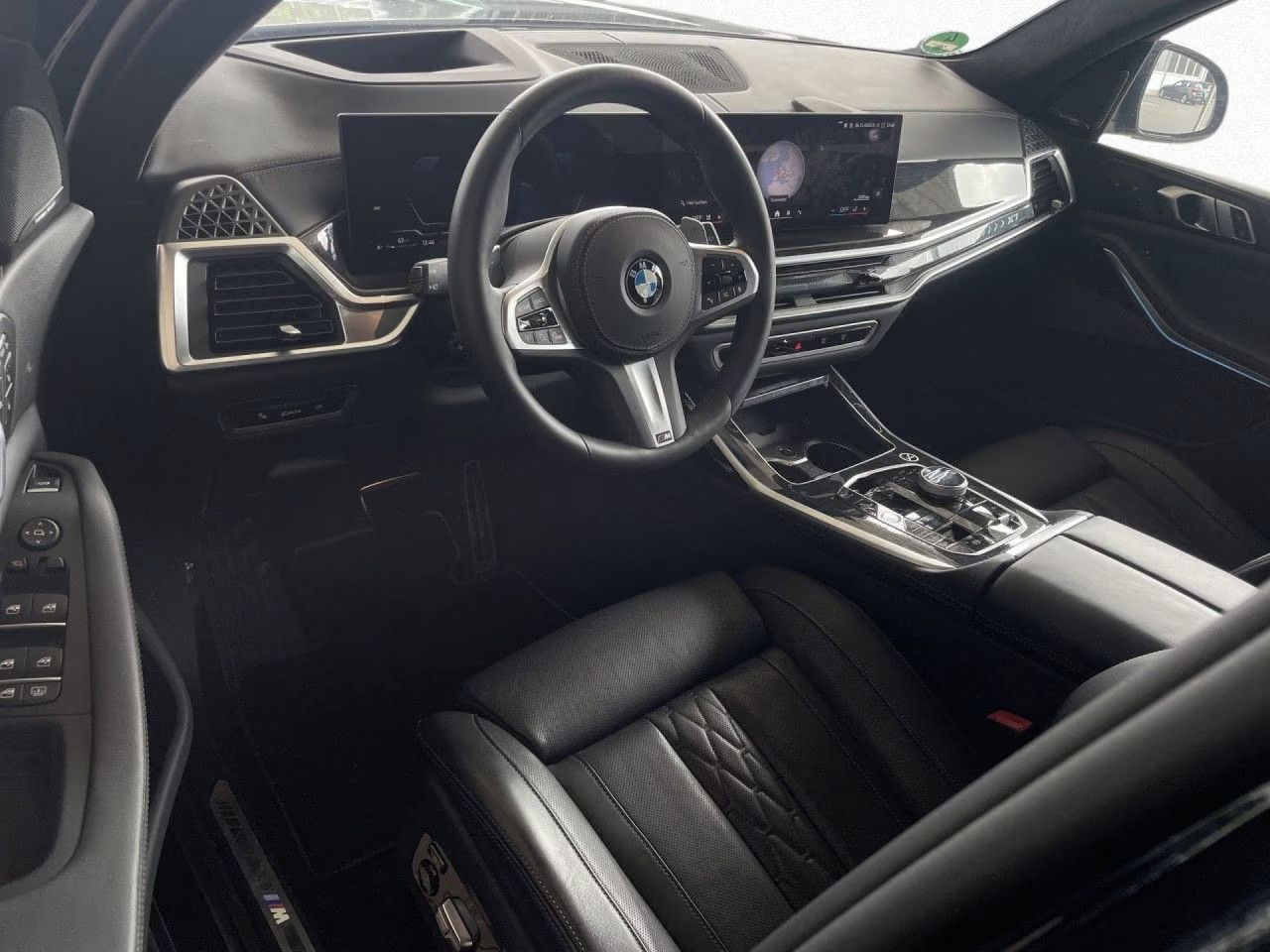 BMW X7, xDrive 40i M Sport*Kůže* 360°* - fotka 6