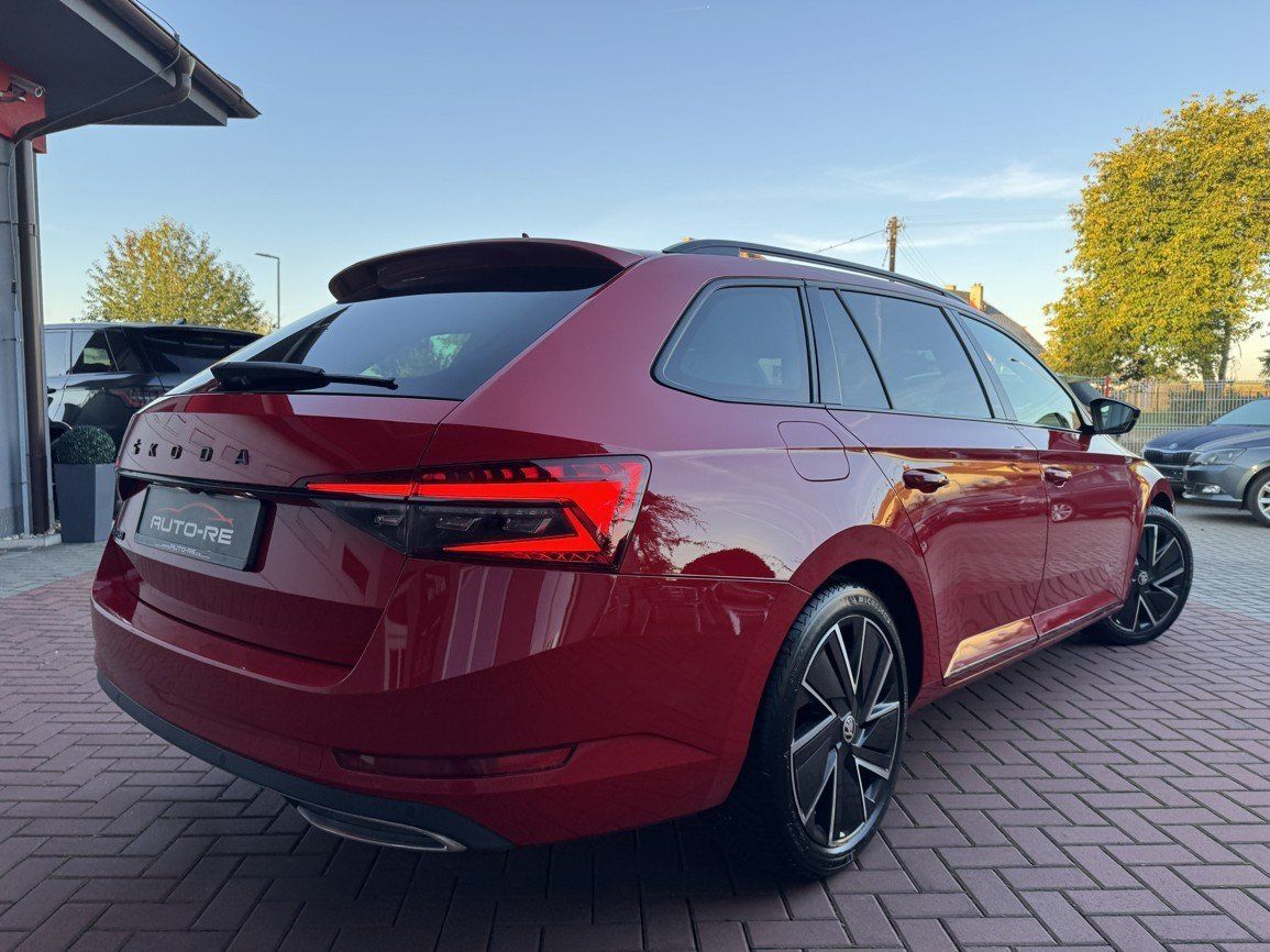 Škoda Superb, 2.0TDi DSG SportLine Metrix - fotka 2