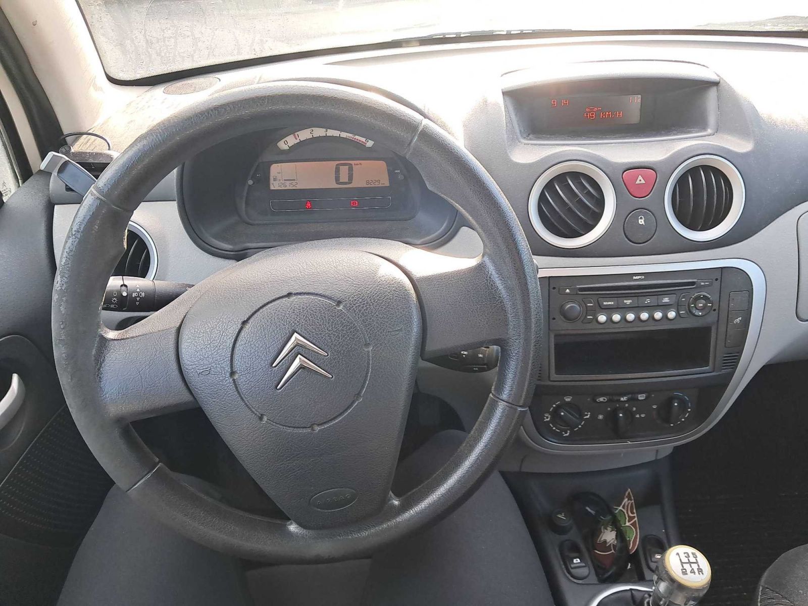 Citroën C3, 1.4 HDi, Klima, rezervace - fotka 3