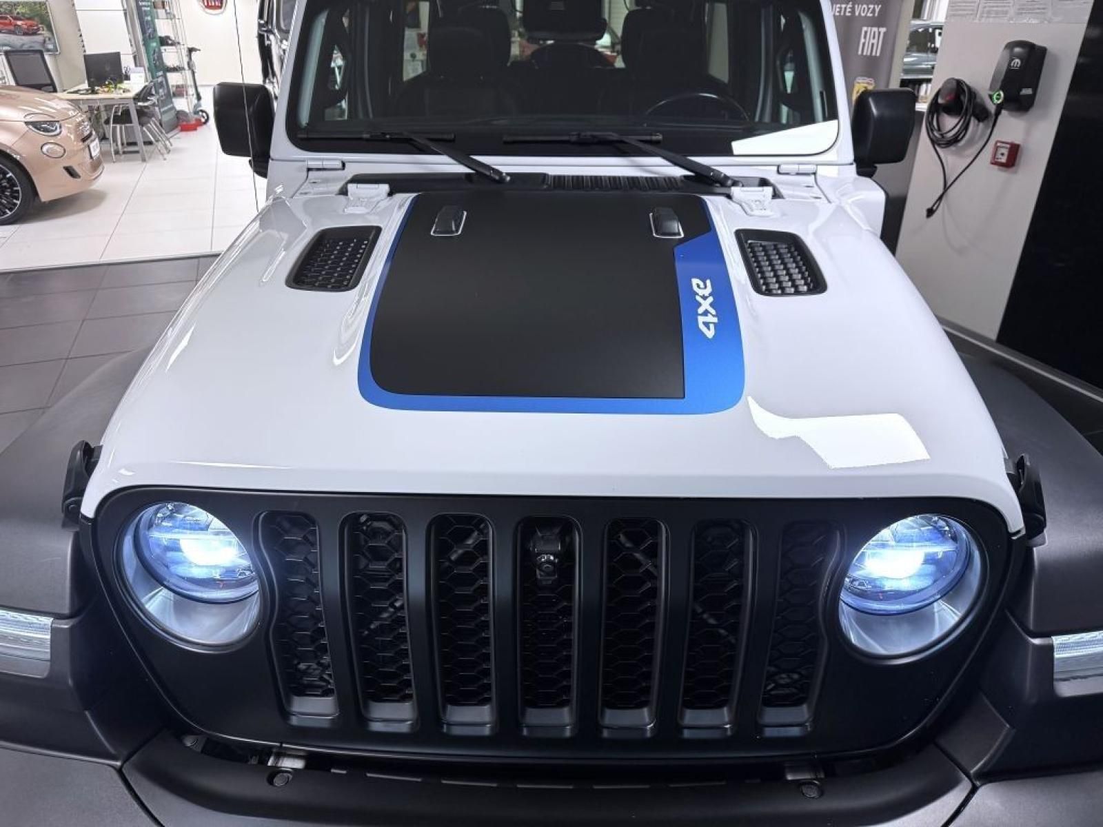Jeep Wrangler, Unlimited 2.0T 4xe PHEV AT8 - fotka 3