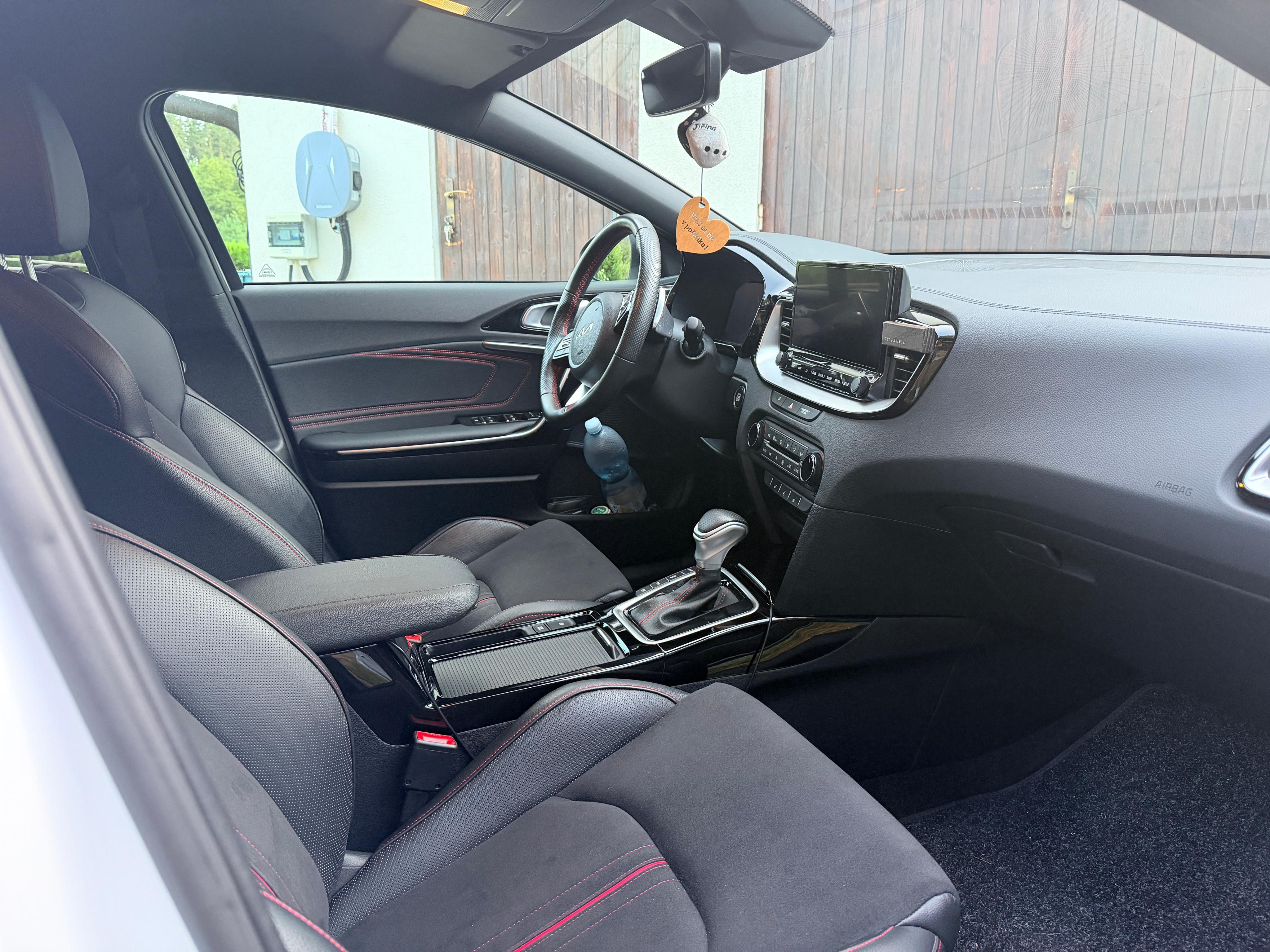 Kia Cee´d - fotka 4