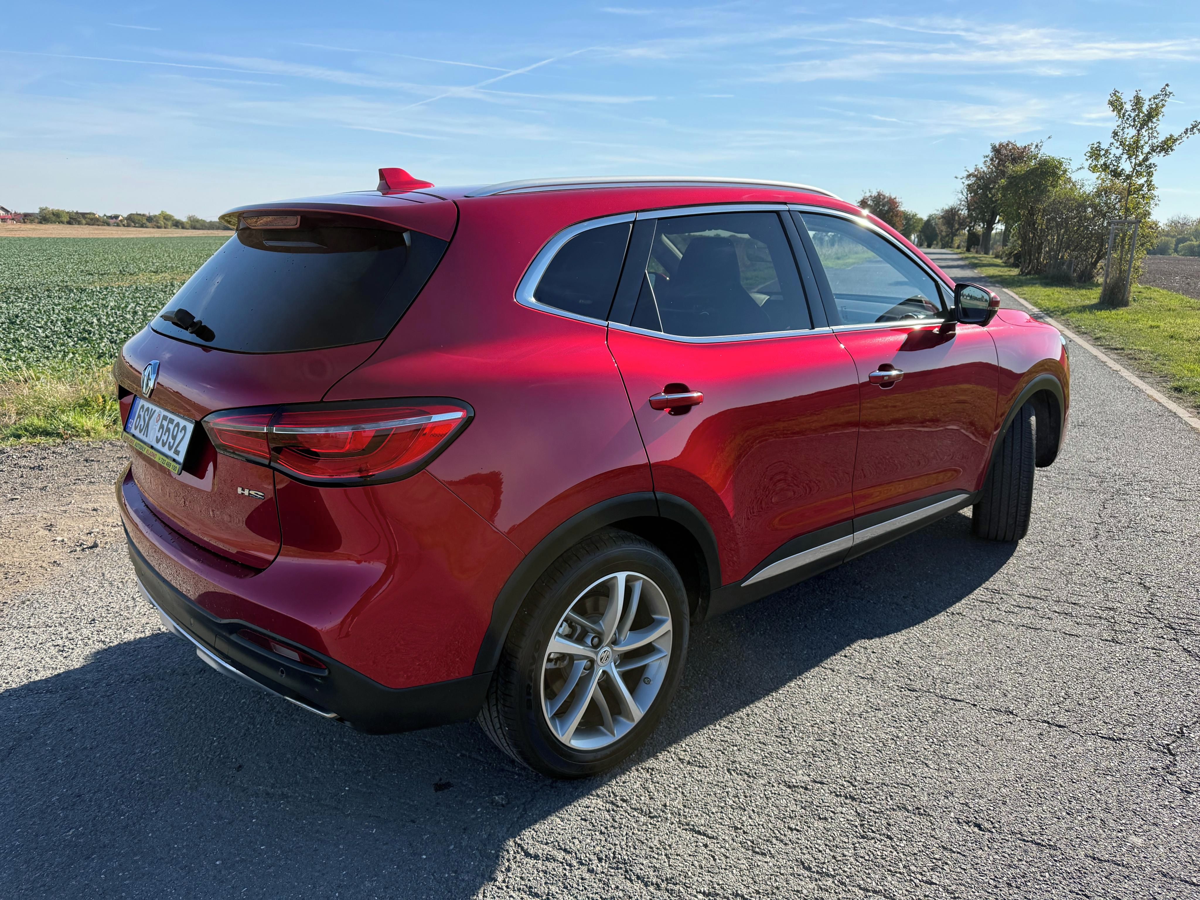 MG HS, 1.5i 119kW 2024 6600km - fotka 4