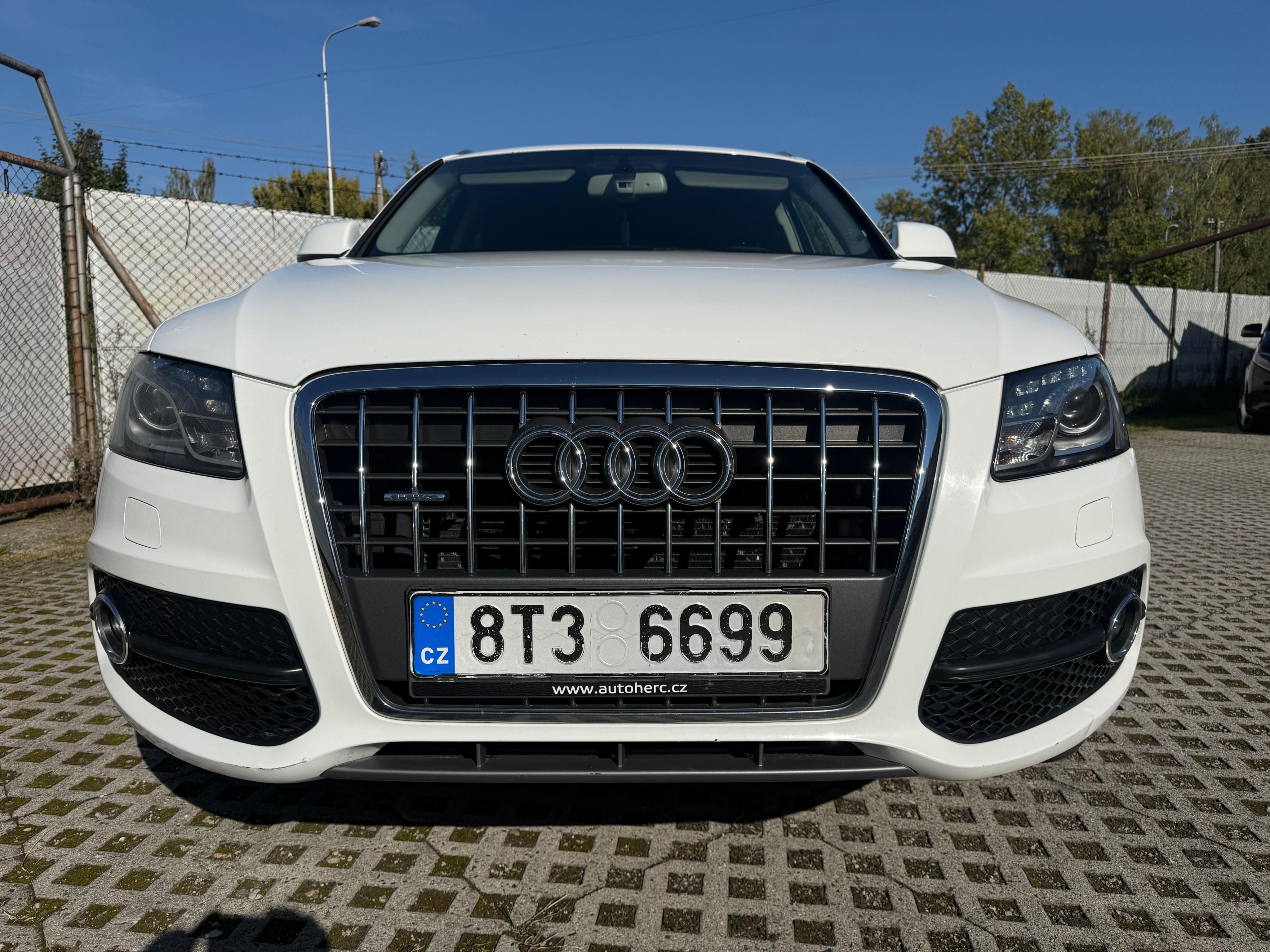 Audi Q5, 2.0TDI QUATTRO 125kw - fotka 5