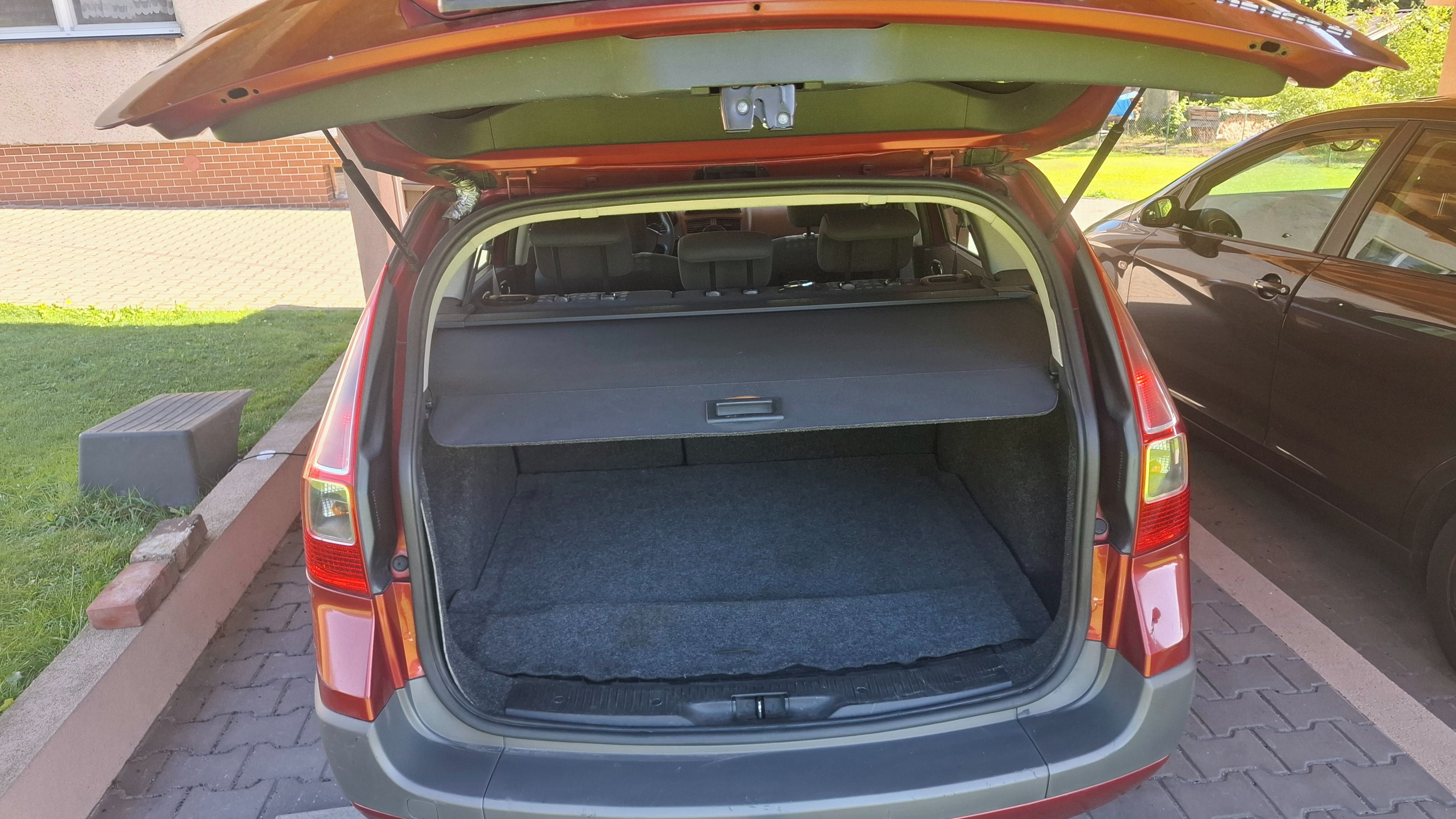 Renault Mégane, 1.6 benzín, 82 kw nepojízdné - fotka 6