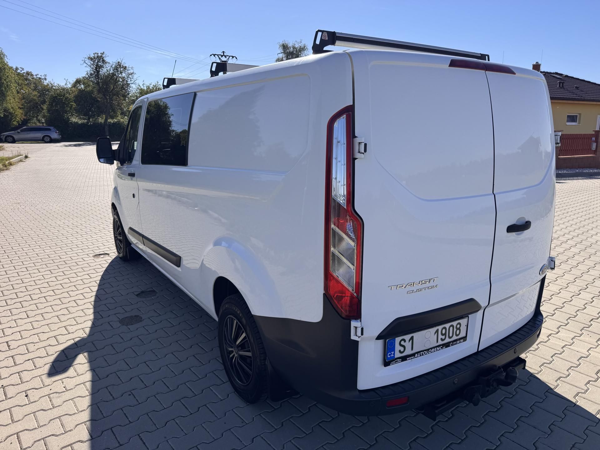 Ford Transit Custom, 2.2TDCI 92Kw L2 - 5.Míst - fotka 6