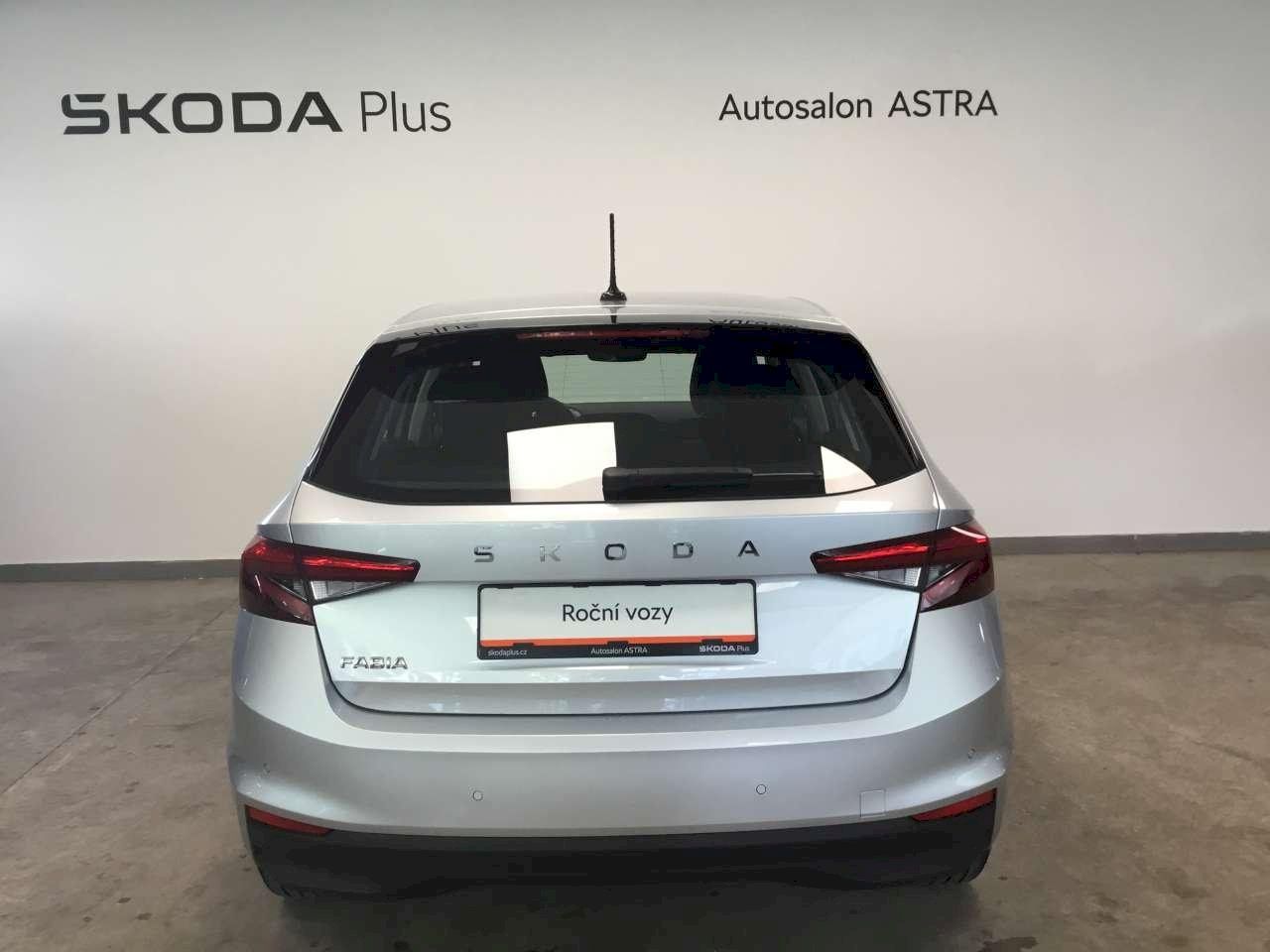 Škoda Fabia, Selection 1.0 MPI 59 kW - fotka 6