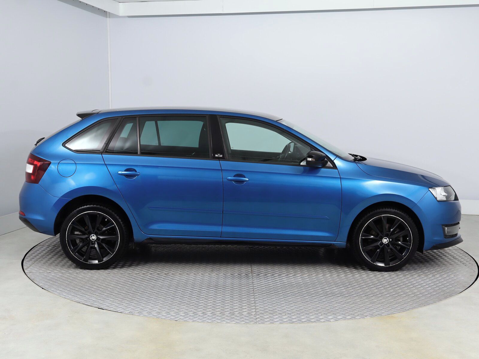Škoda Rapid, 1.4 TSI, Spaceback, Automat - fotka 6