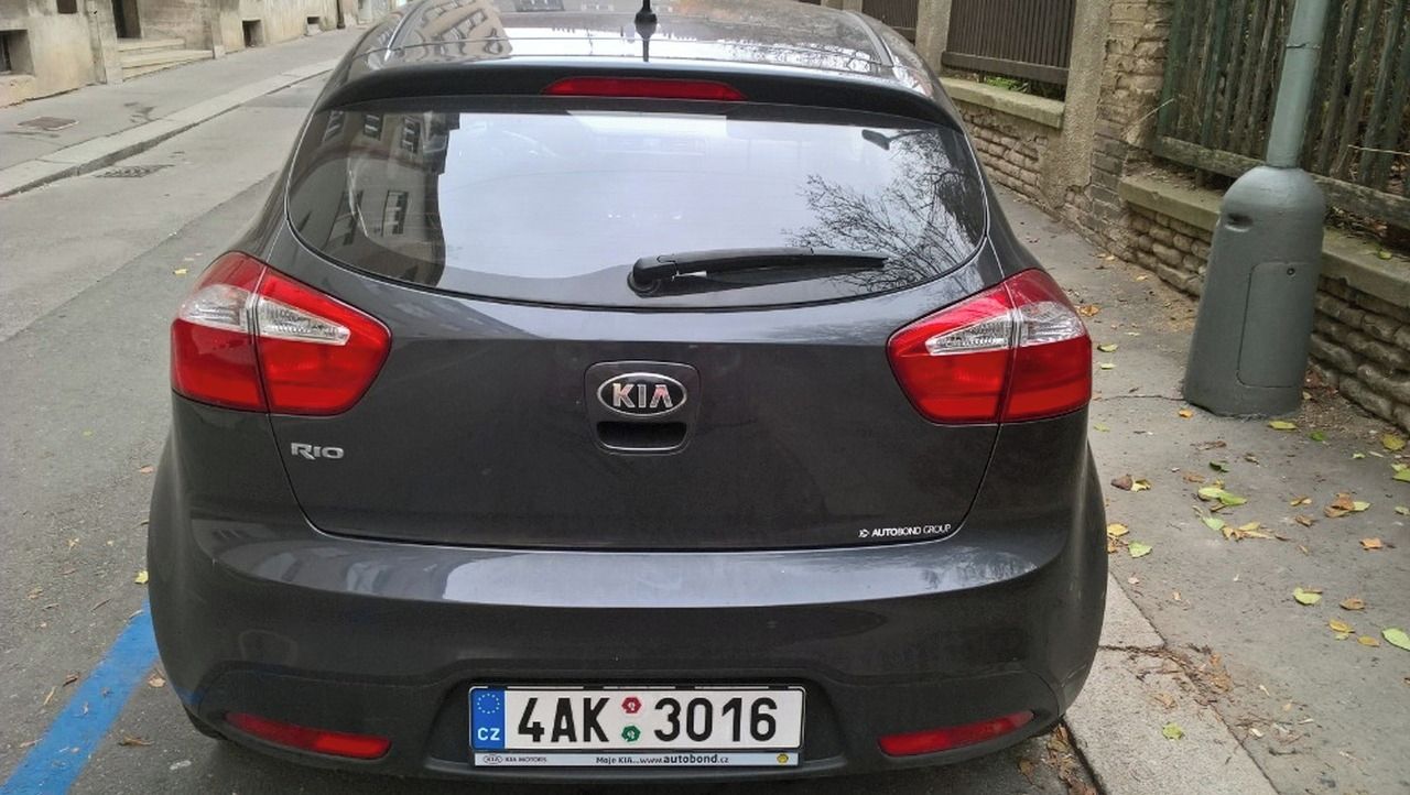 Kia Rio, koupeno ČR, 1. maj., odp. DPH - fotka 3