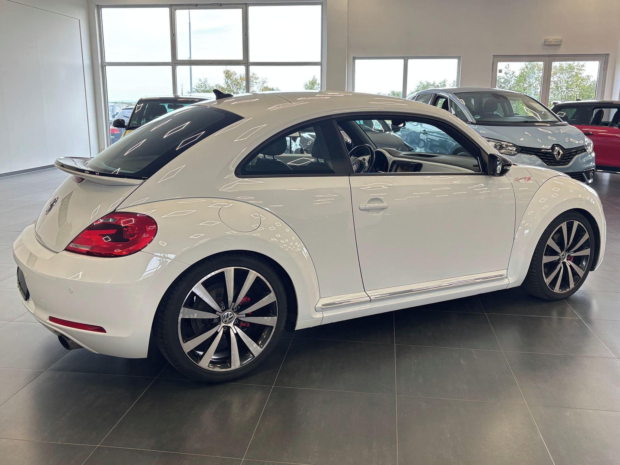 Volkswagen Beetle, Beetle Racing 2.0TSI 147kW DSG - fotka 5
