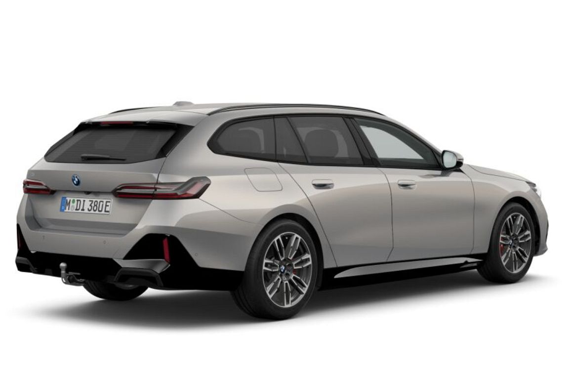 BMW i5, xDrive40 Touring - fotka 2