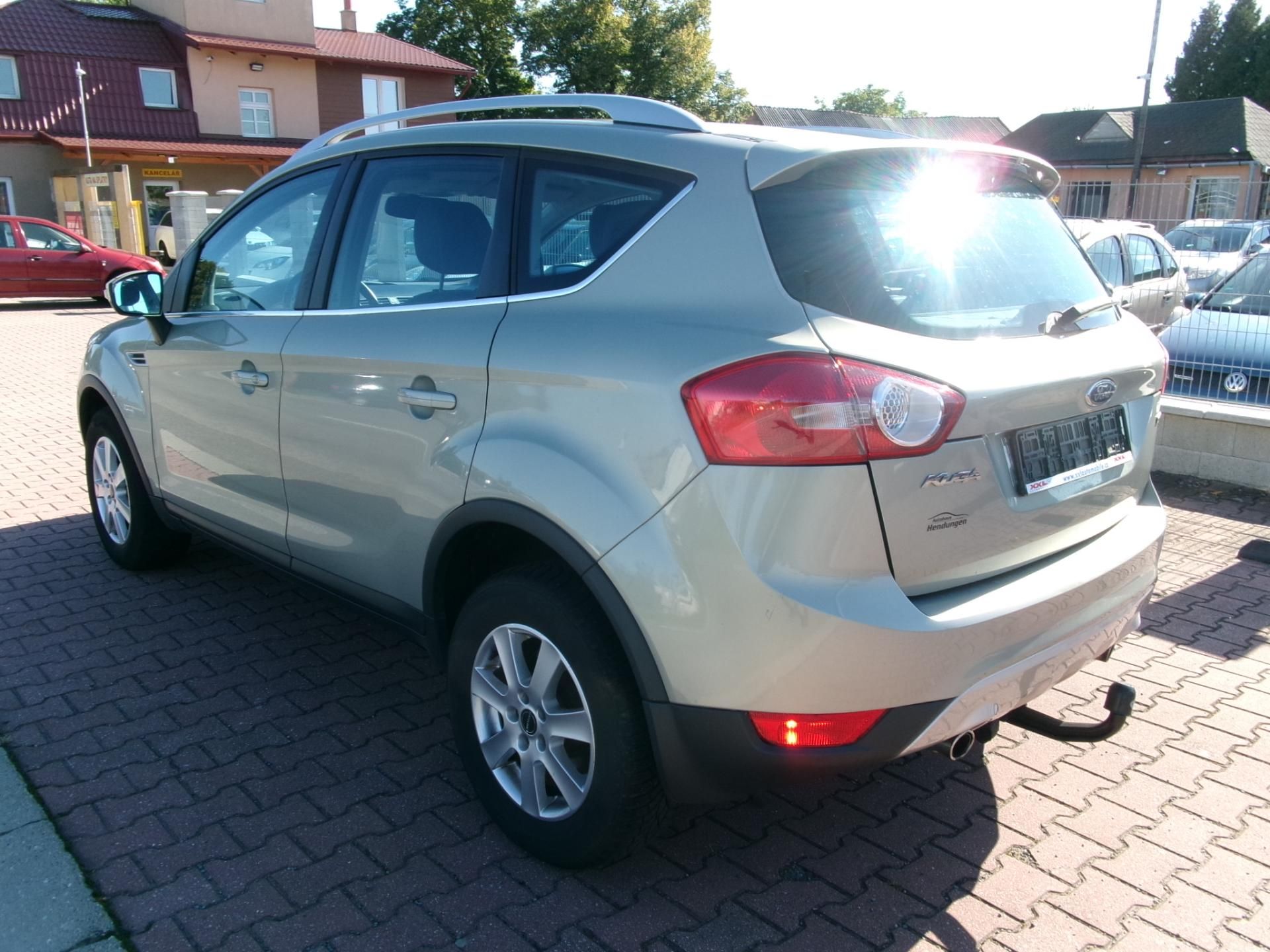 Ford Kuga, 2,0TDCI AUTOKLIMA 4x4 TAŽNÉ - fotka 5