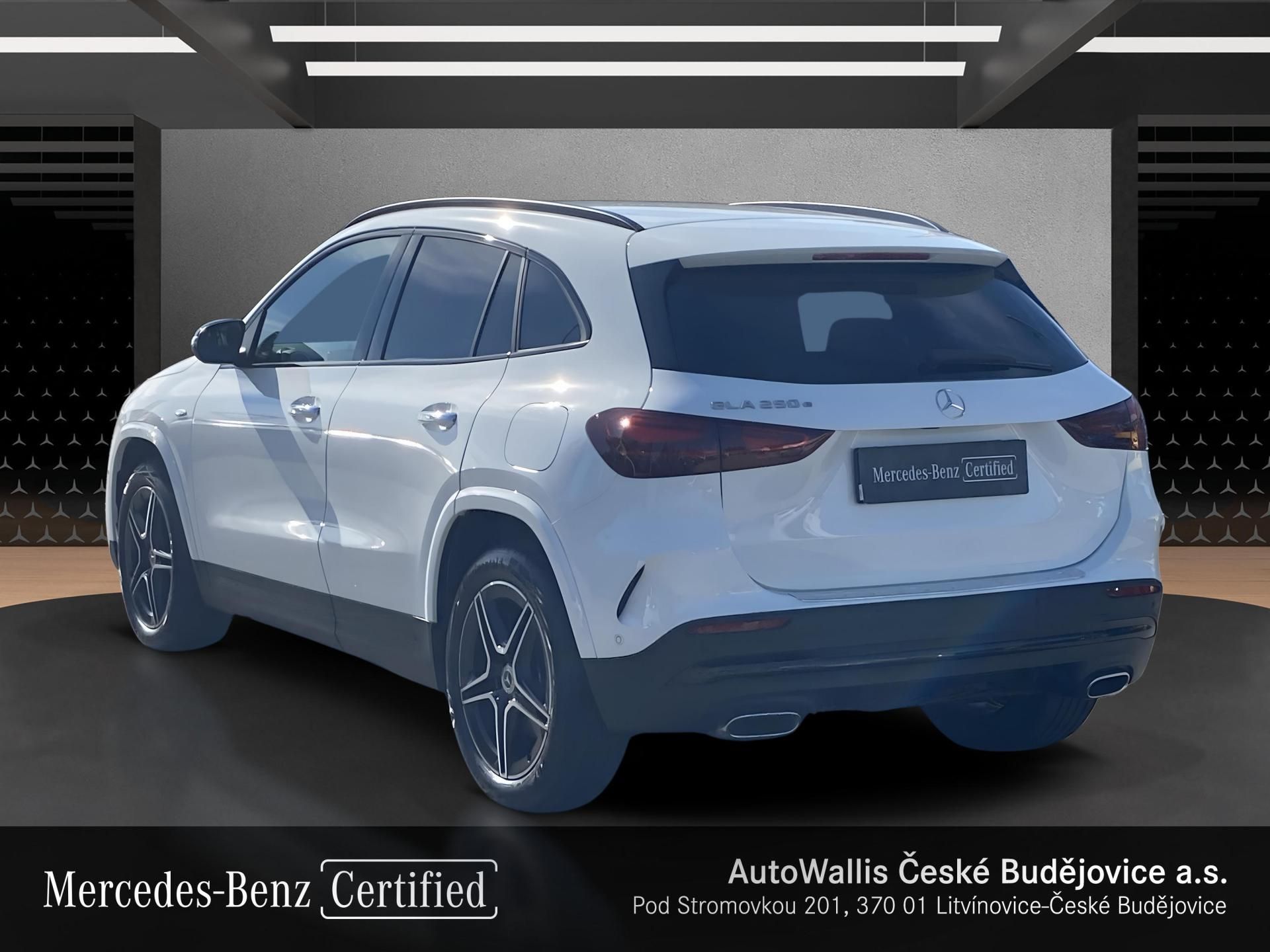 Mercedes-Benz GLA, GLA 250e AMG - fotka 3