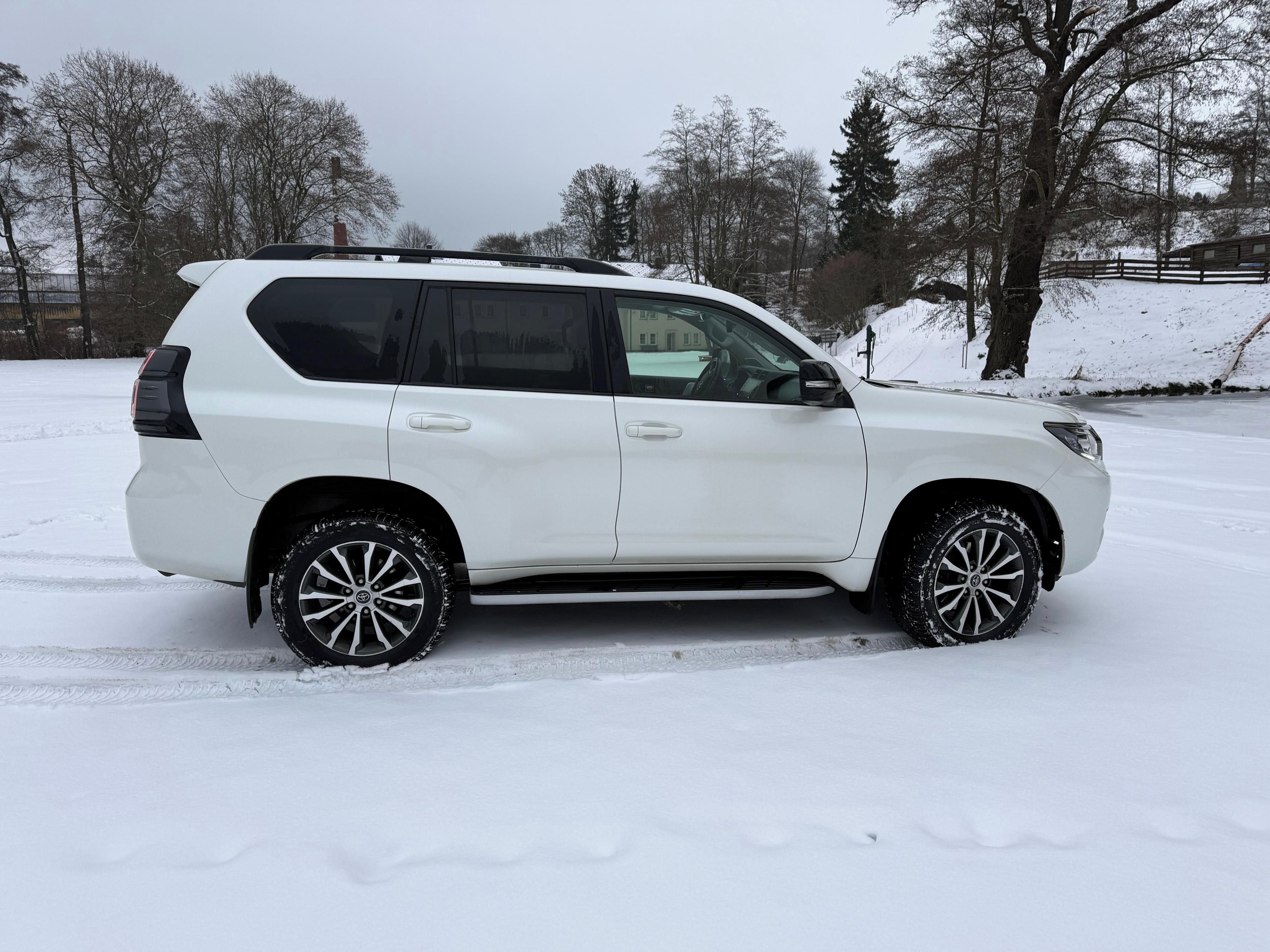 Toyota Land Cruiser, 2.8 D4D - fotka 3