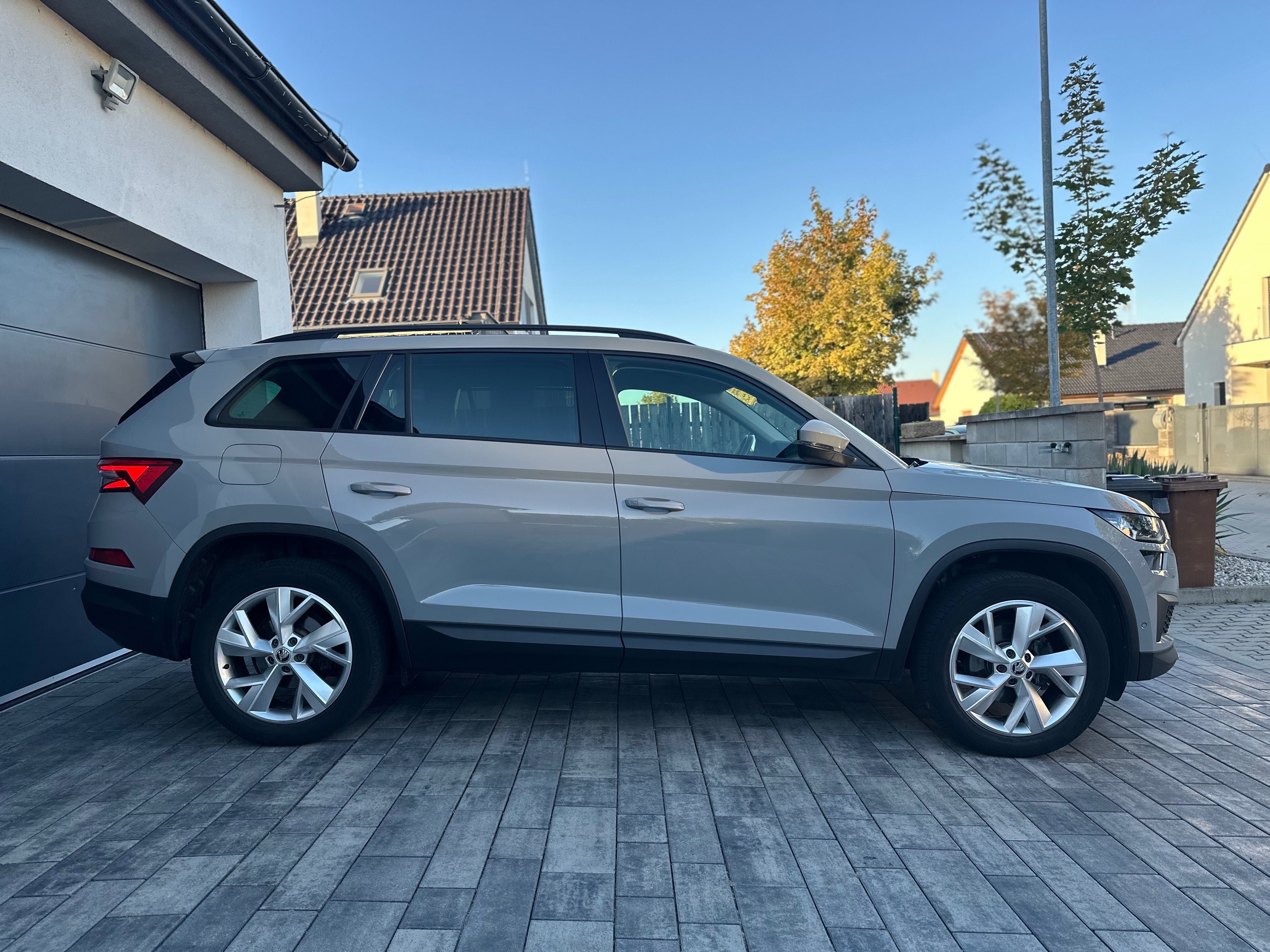 Škoda Kodiaq, MATRIX VIRTUÁL DCC ACC TAŽNÉ - fotka 5