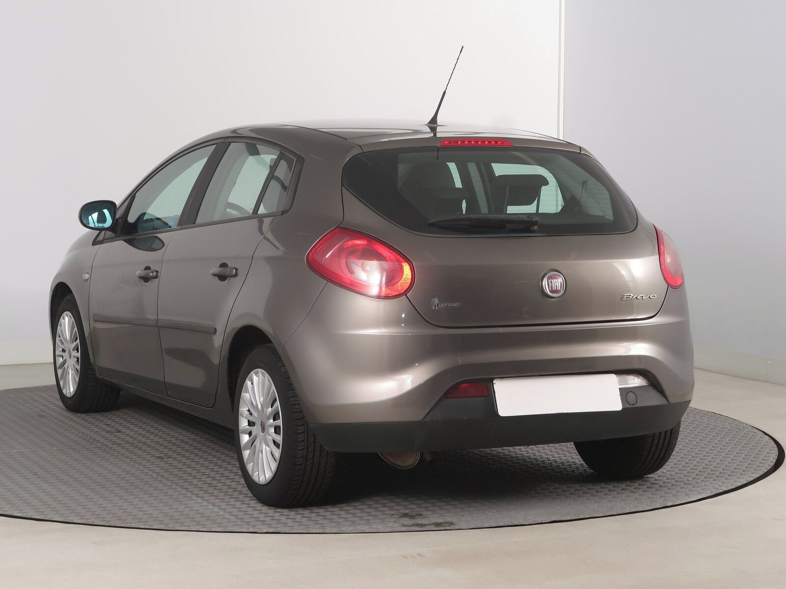 Fiat Bravo, 1.4 T-Jet, Klima, El. okna - fotka 4