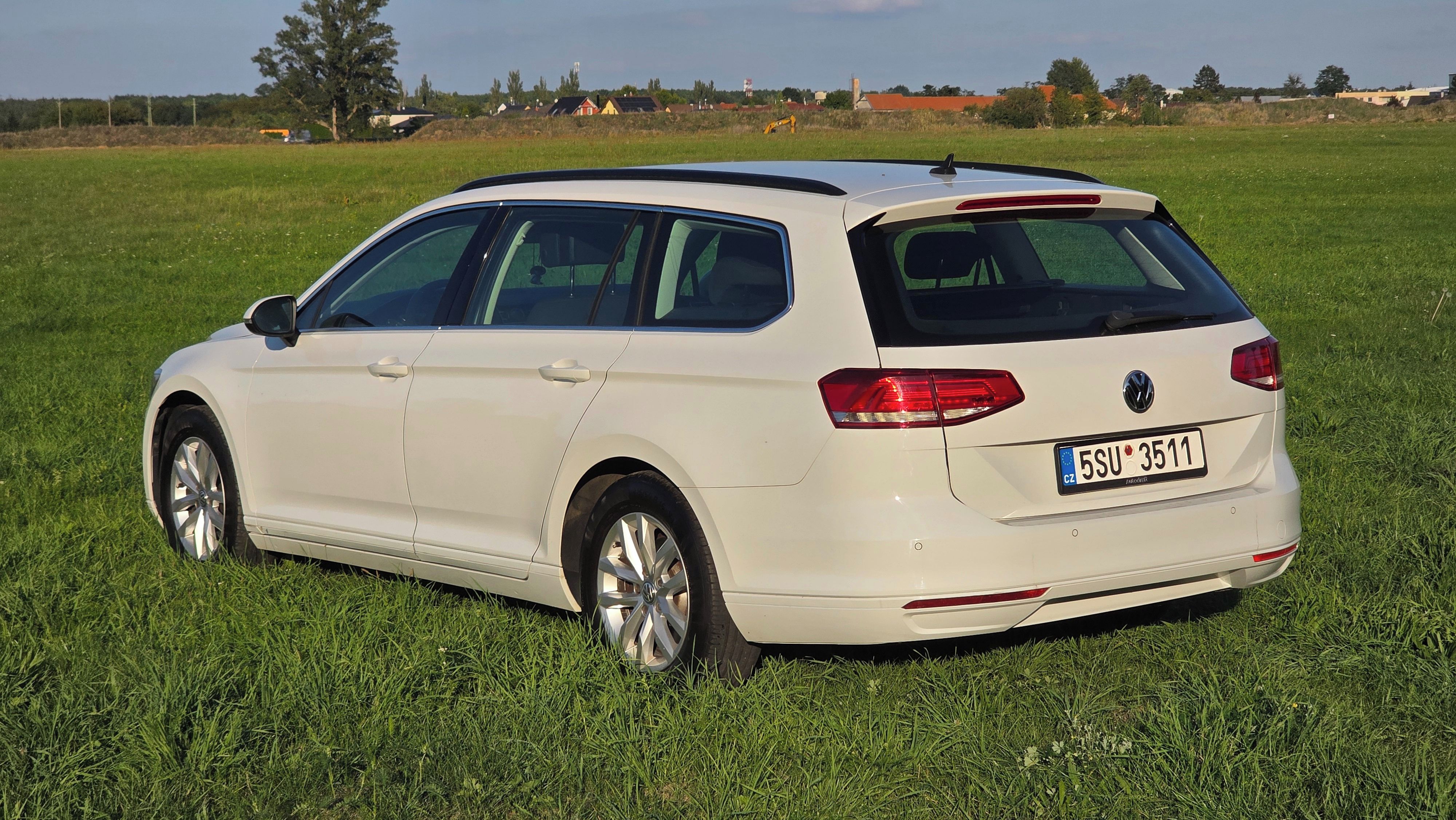 Volkswagen Passat - fotka 5