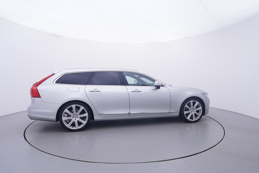 Volvo V90, Inscription 2.0 TDI 177 kW - fotka 6