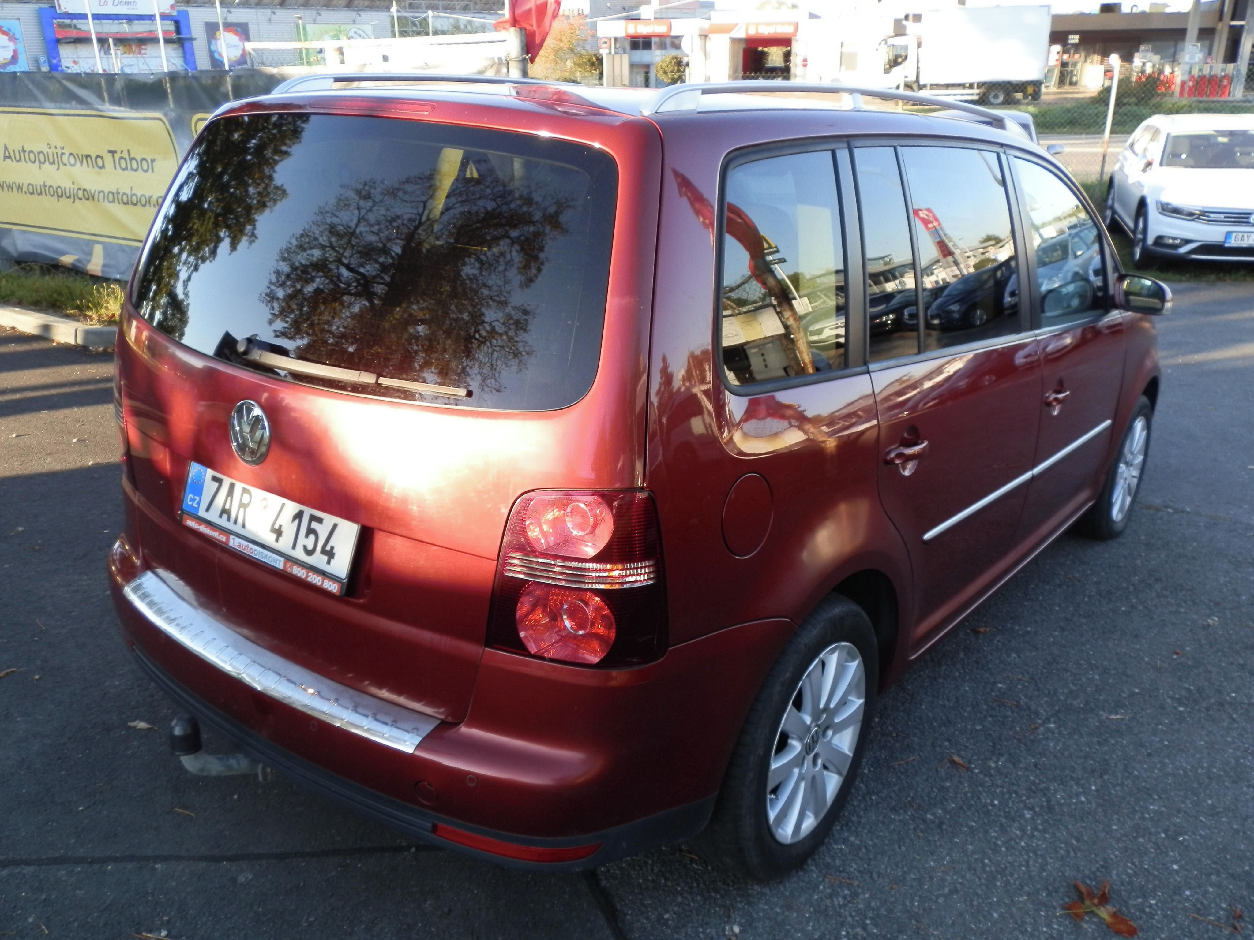 Volkswagen Touran, 1,4 TSi - fotka 4