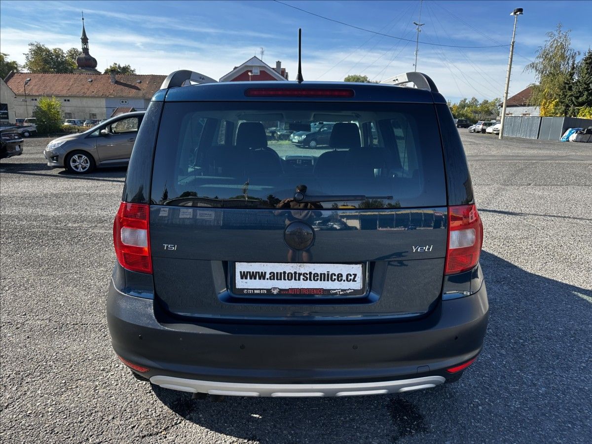 Škoda Yeti, 1,4 TSI-PŮVOD ČR-1.MAJ.CEBIA - fotka 4