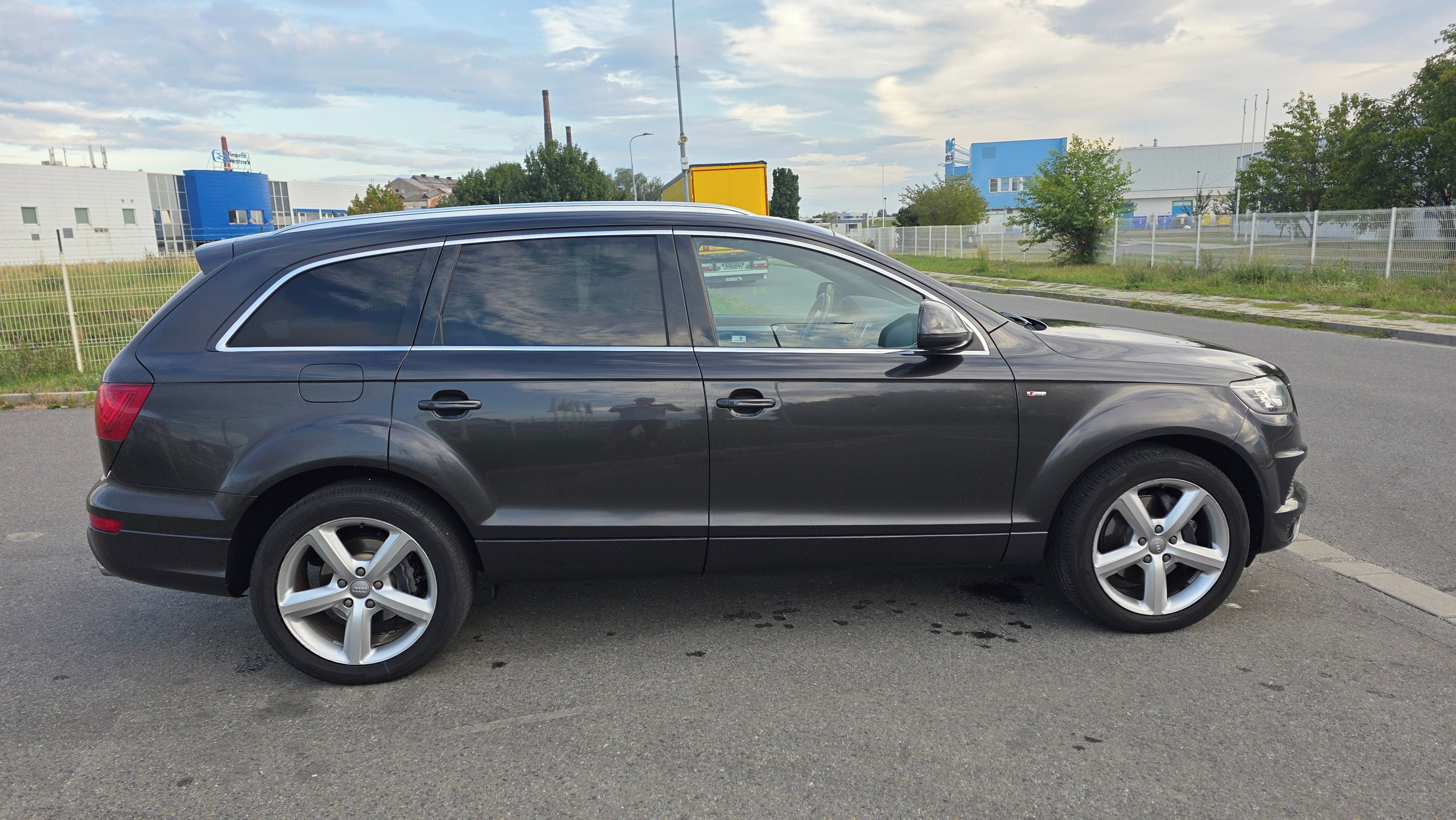 Audi Q7, Audi q7 2013 S-line 170tis.km - fotka 4