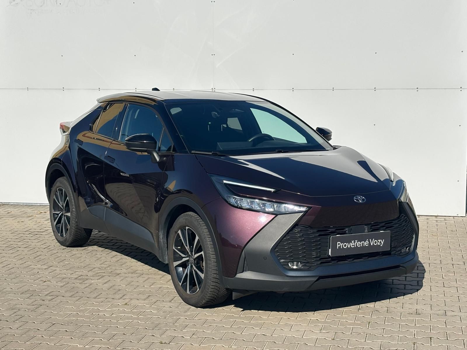 Toyota C-HR, 1,8 HEV e-CVT Style - fotka 6