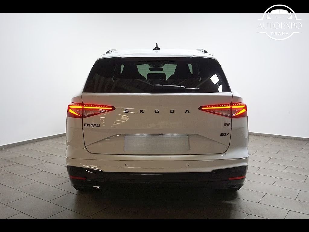 Škoda Enyaq, iV Sportline 4x4 Navi LED Pano - fotka 6