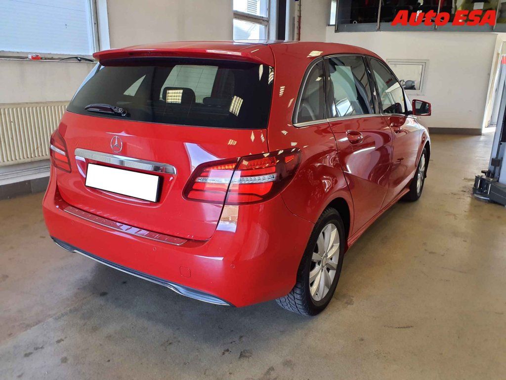 Mercedes-Benz Třídy B, 1.5d - fotka 2