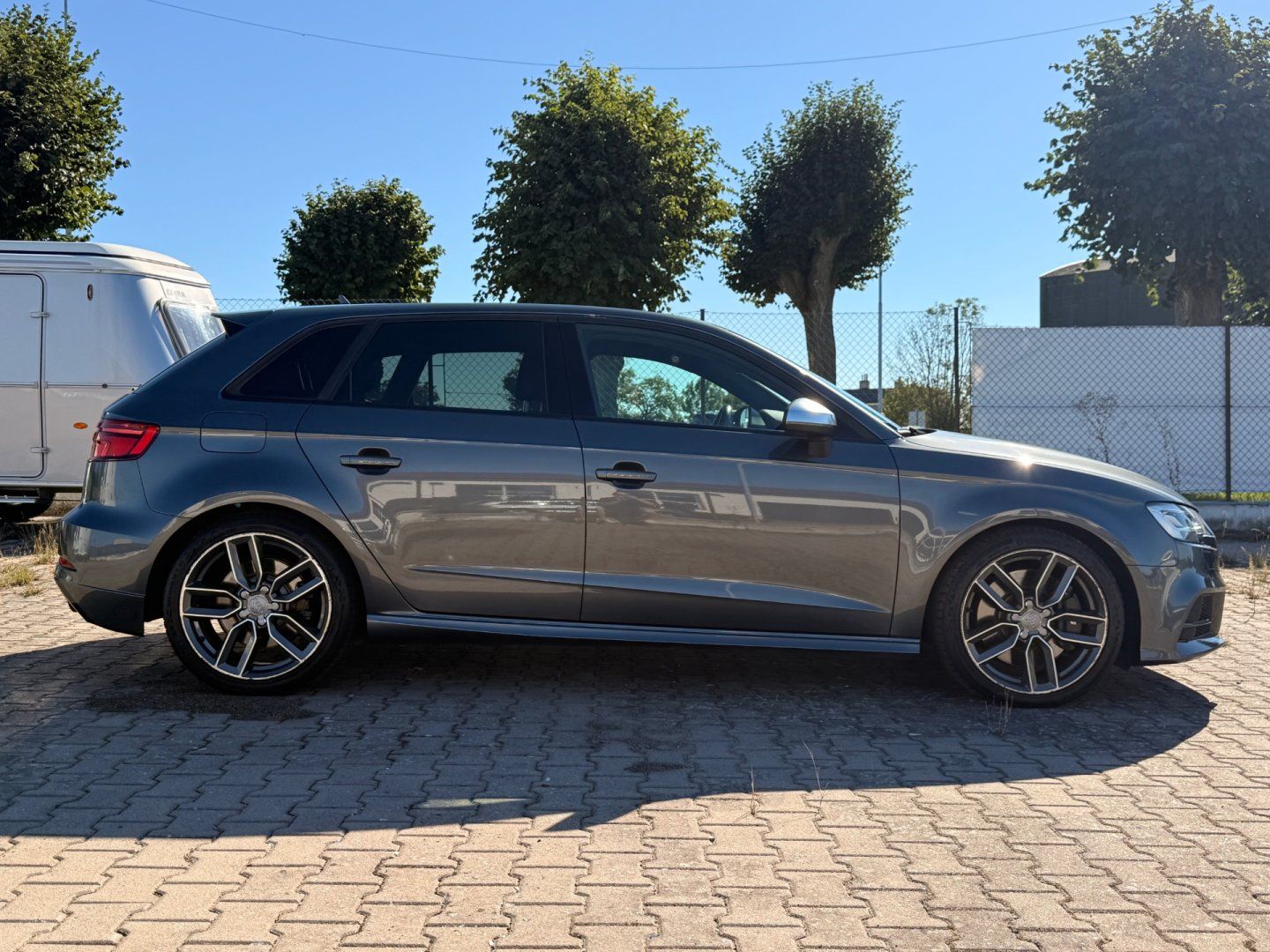Audi S3, 2.0 TFSI 228 kw Quattro - fotka 4