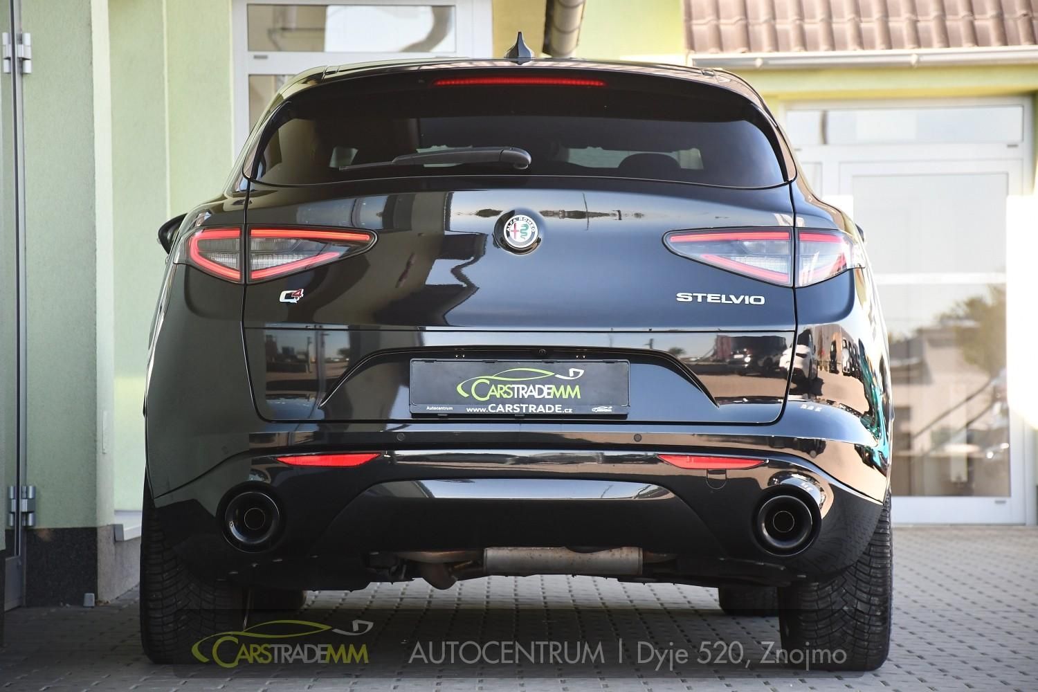 Alfa Romeo Stelvio, 2.2D 16V 154kW Veloce AT8-Q4 - fotka 4