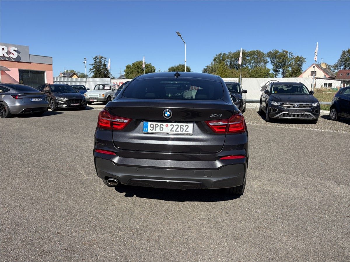 BMW X4, 2,0 D 140KW X Drive M-paket,Au - fotka 6