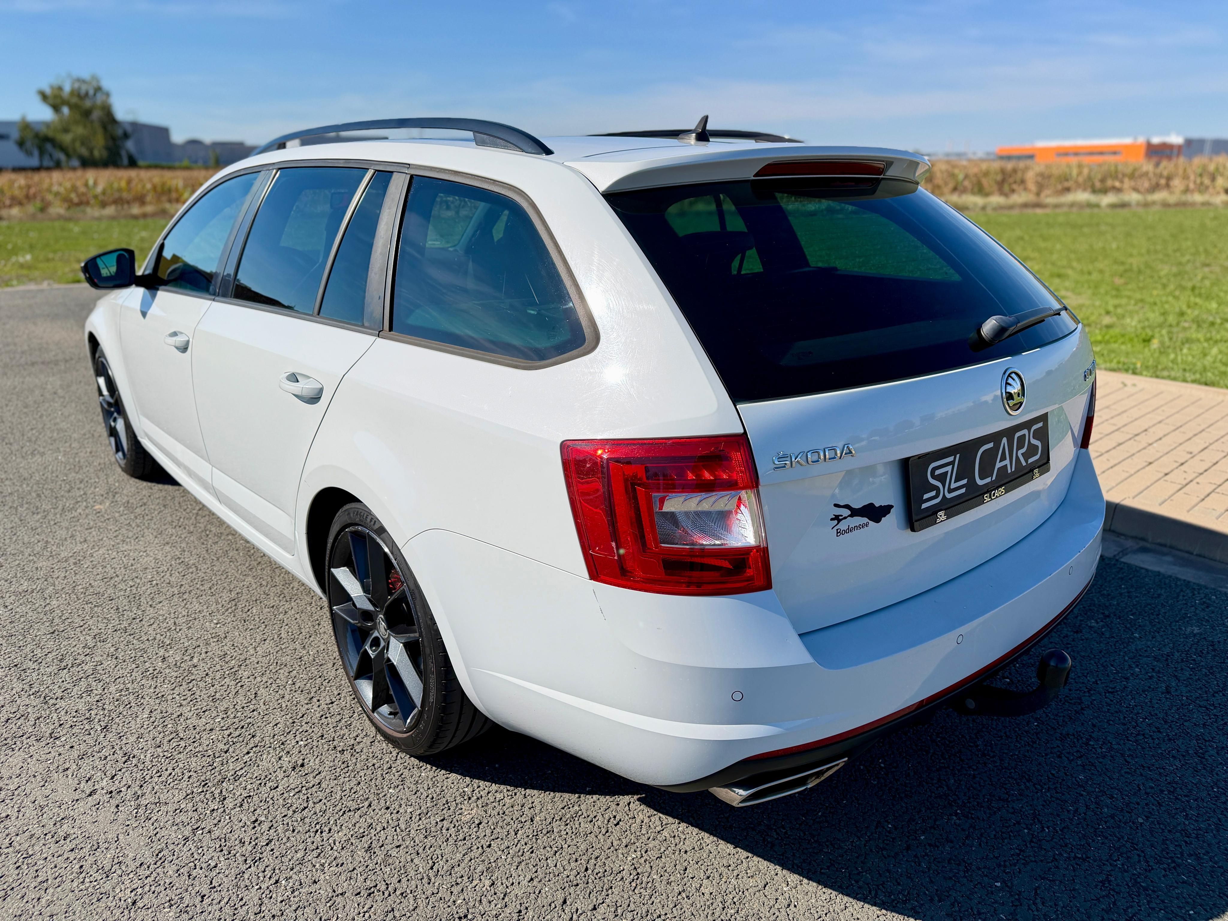 Škoda Octavia, RS 2.0 TSI CHALLENGE DSG TAŽNÉ - fotka 3