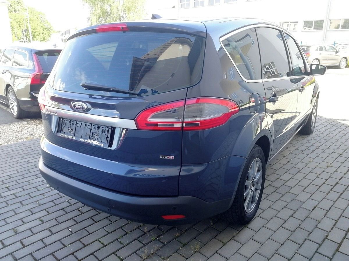 Ford S-MAX, 2.0TDCi 120kW Navi*LED*TZ* - fotka 4