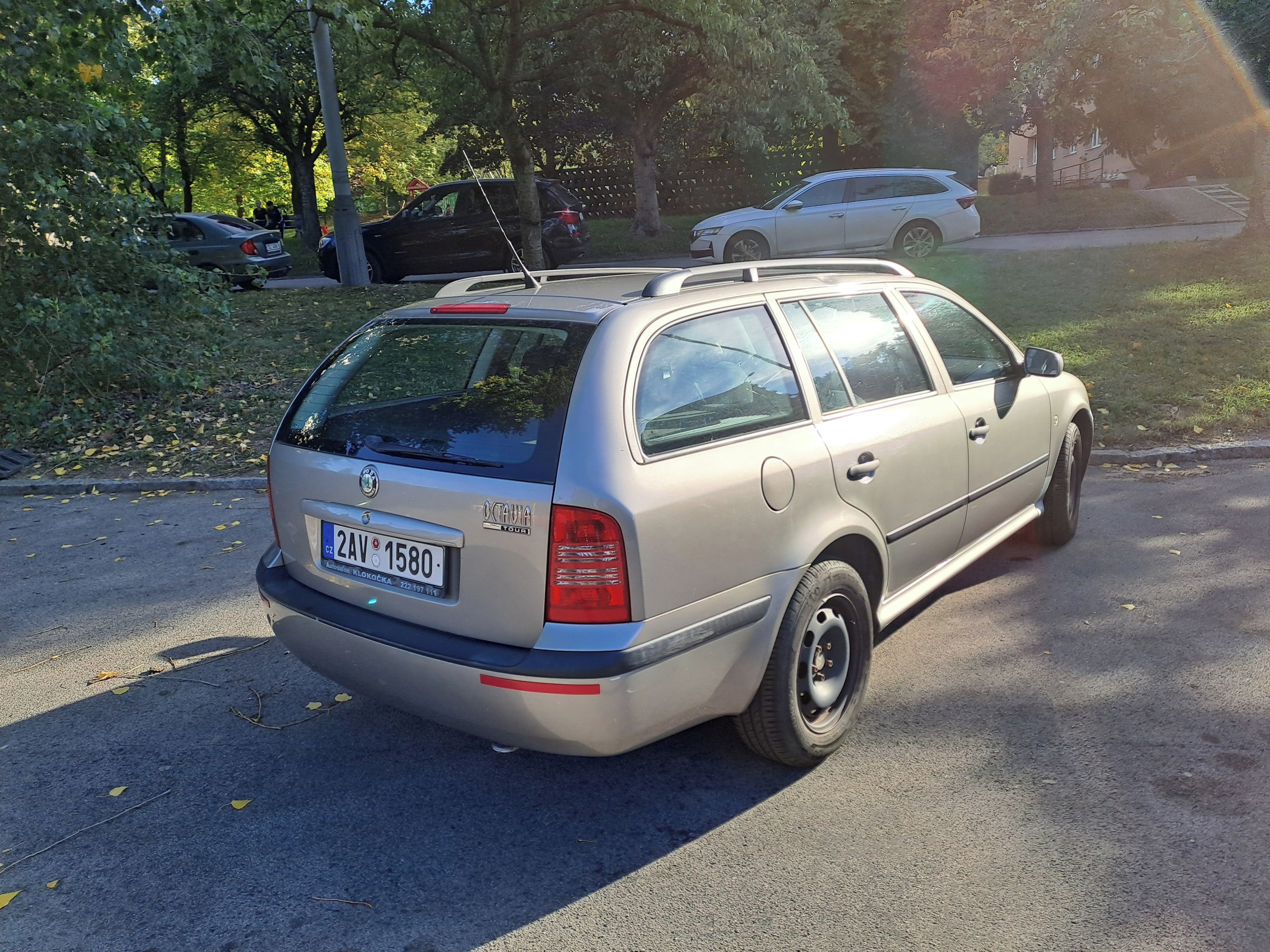 Škoda Octavia, TZ, pravidelně servisováno - fotka 5