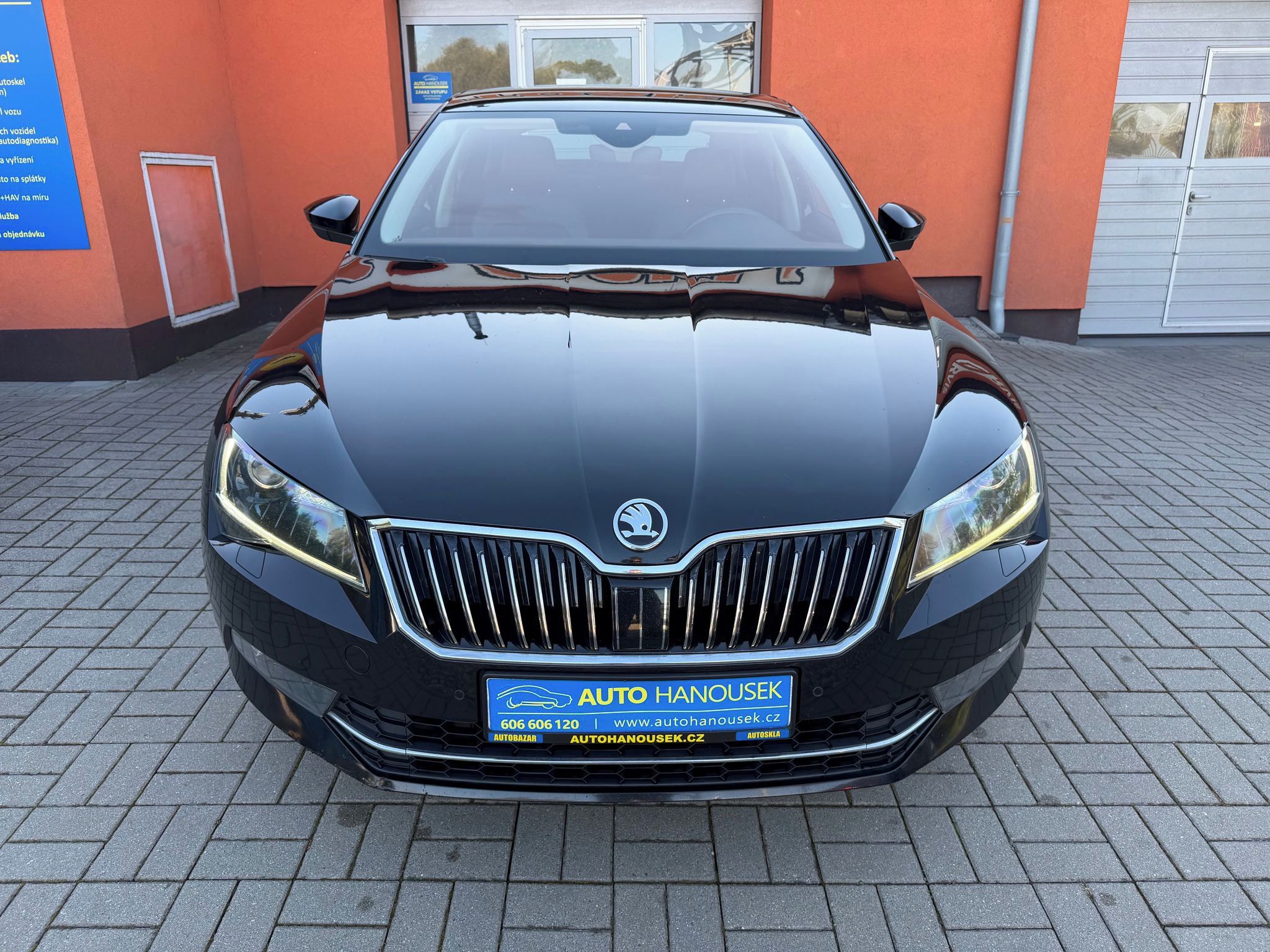 Škoda Superb, 2.0 TDI 140KW DSG - fotka 5
