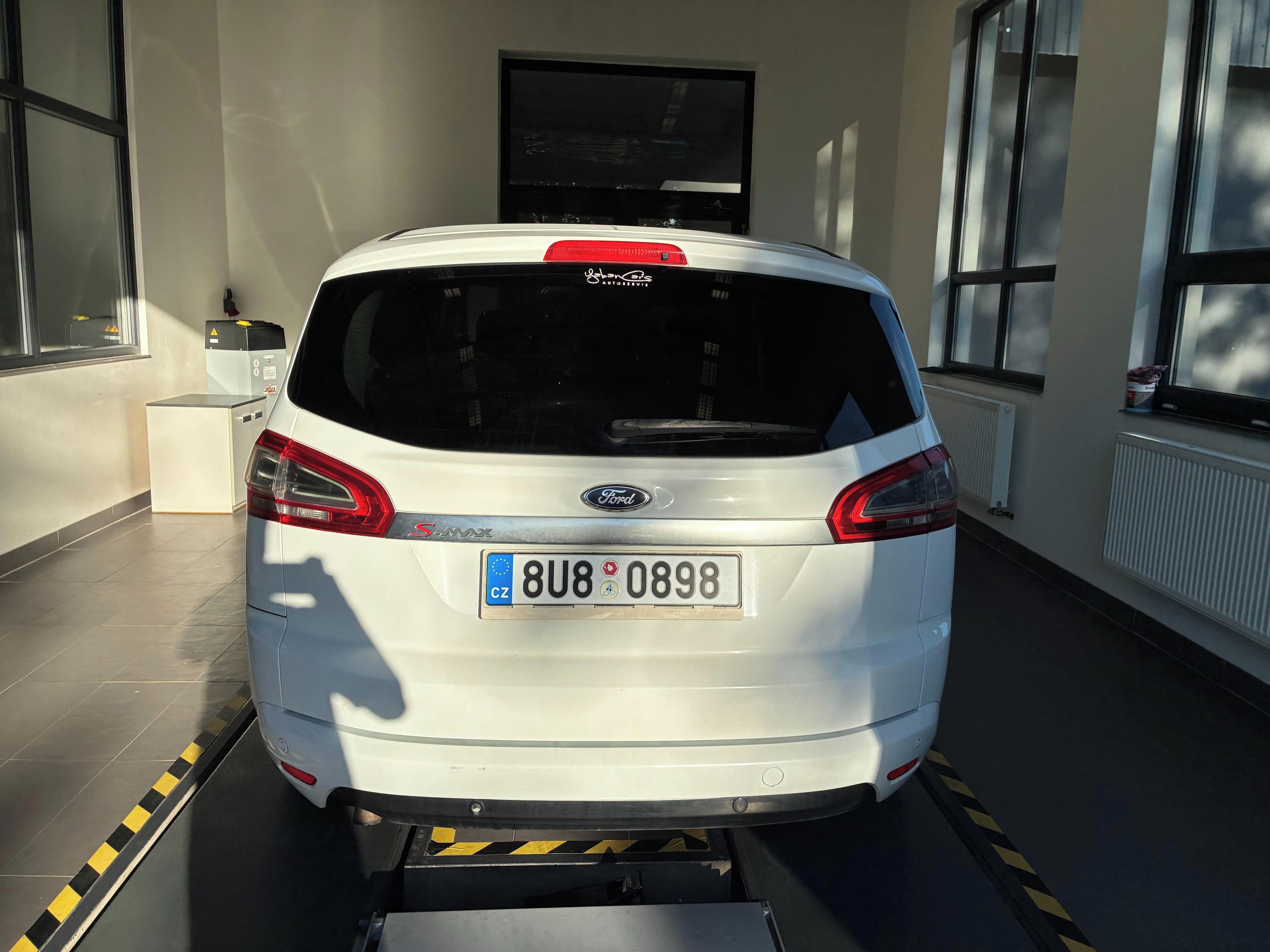Ford S-MAX, 2,0 TDCi - fotka 5