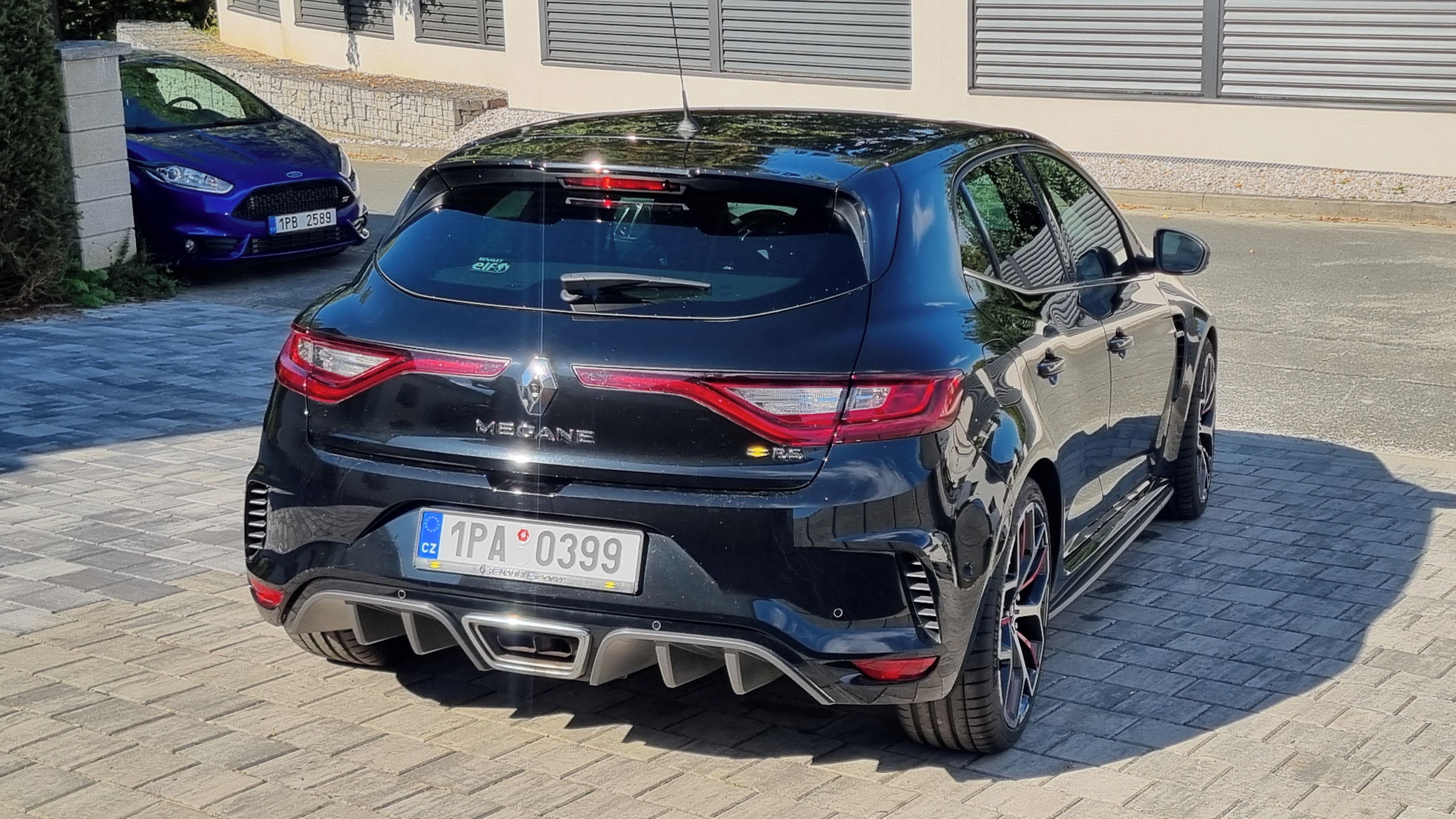 Renault Mégane, RS TROPHY RECARO 300 PS - fotka 6