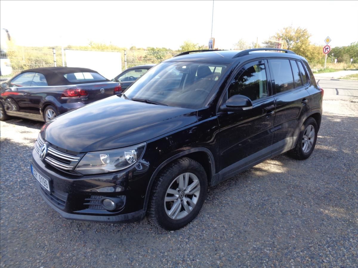 Volkswagen Tiguan, 2,0 - fotka 3