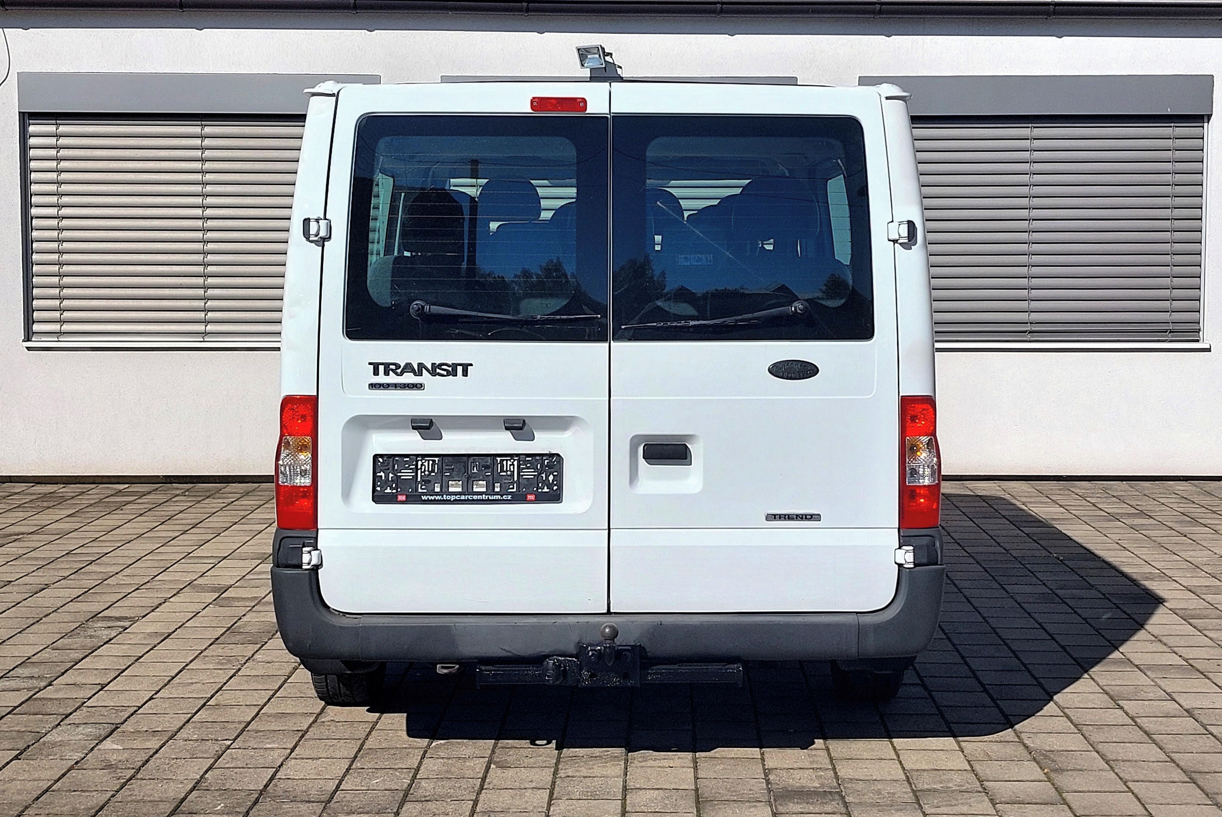 Ford Transit, 2.2 TDCi, 9 míst, tažné, klima - fotka 6