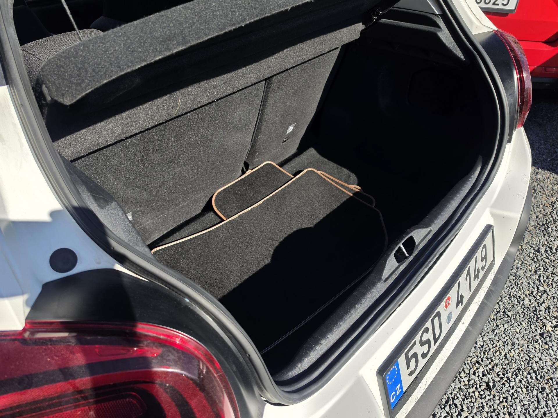 Citroën C3, 1.2 - fotka 5