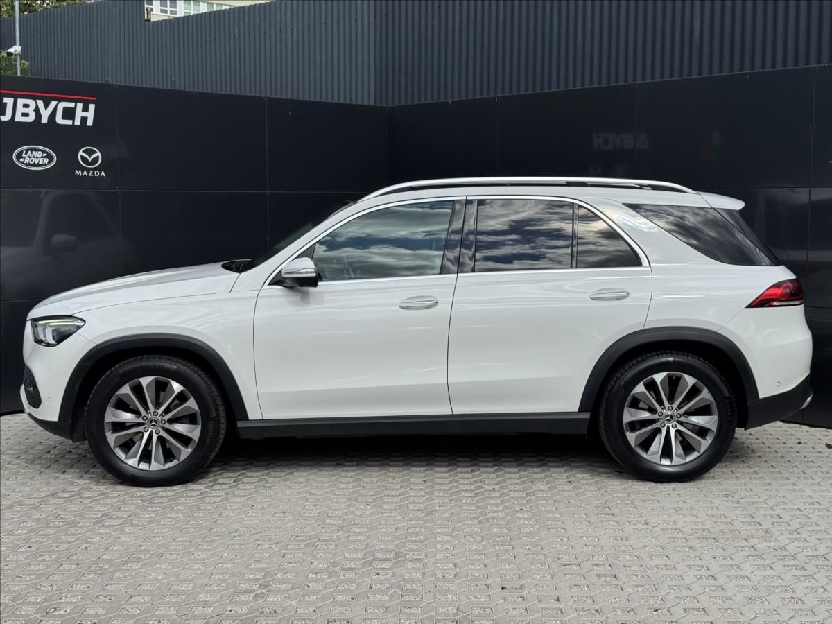 Mercedes-Benz GLE, 2,0 300d 4MATIC 200KW ČR DPH - fotka 4