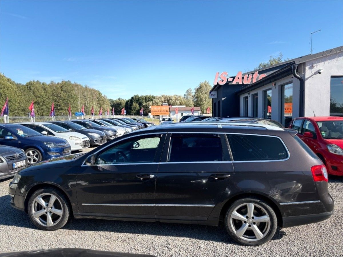 Volkswagen Passat Variant, 2,0 TDi COMBI  4X4 - fotka 6