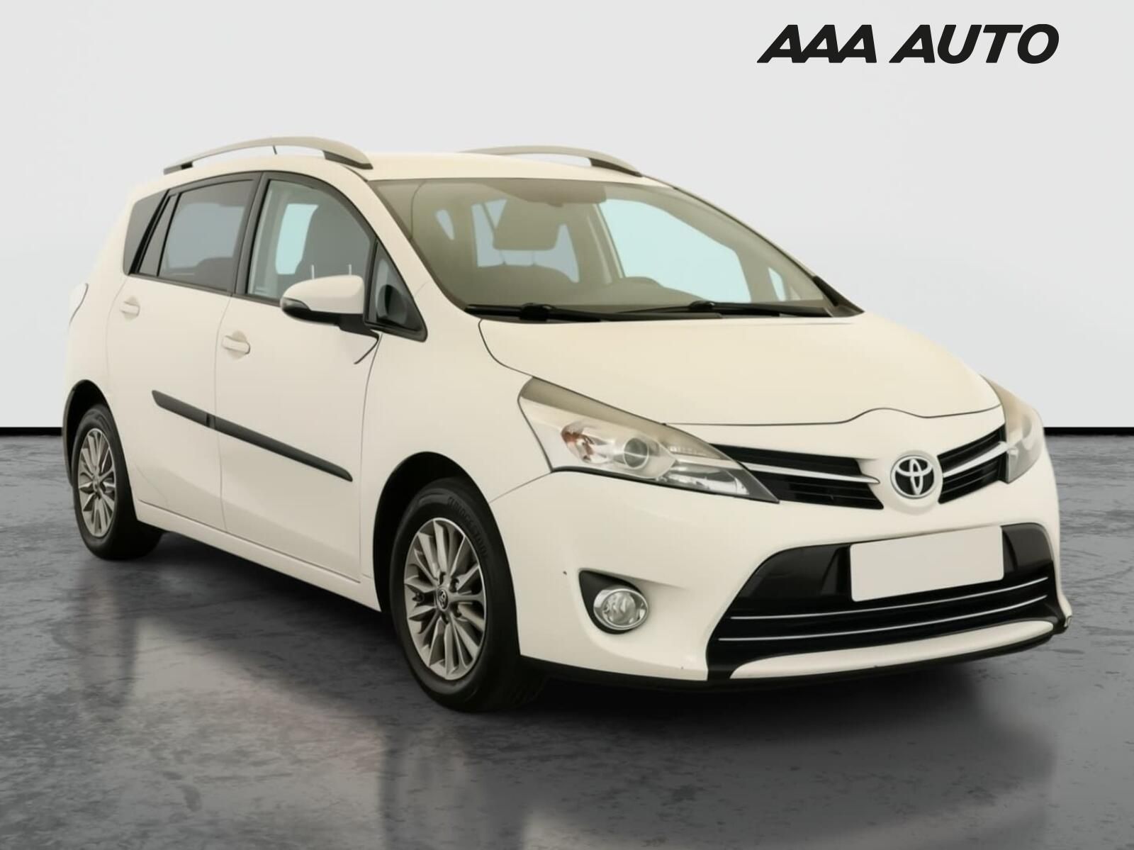 Toyota Verso, 1.8 Valvematic, Serv.kniha