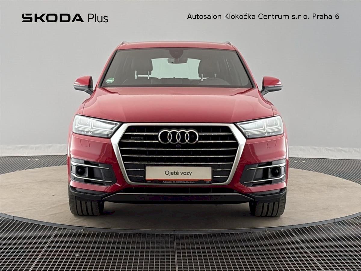 Audi Q7, TDI160 kW S line Quattro 8TT - fotka 4