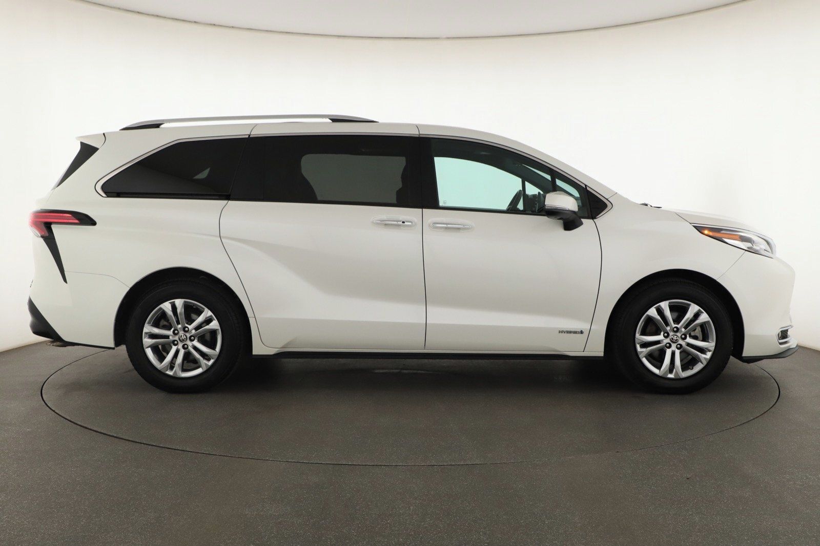 Toyota Sienna, Hybrid - fotka 6