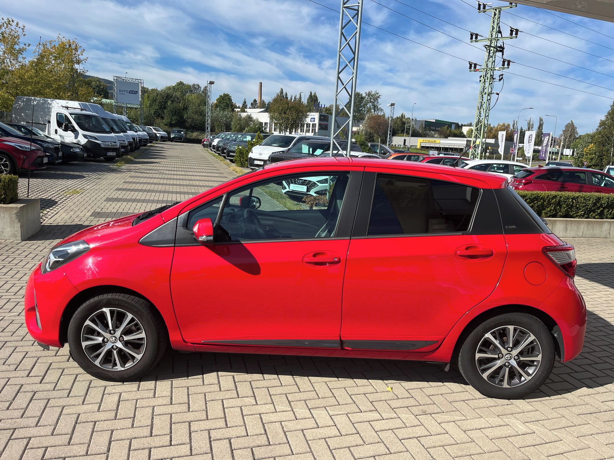 Toyota Yaris, 1.5 VVT-i 82kW Edition Y20 6MT - fotka 3