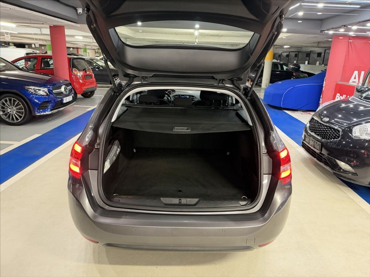 Peugeot 308, 2,0 HDi  Active - fotka 5