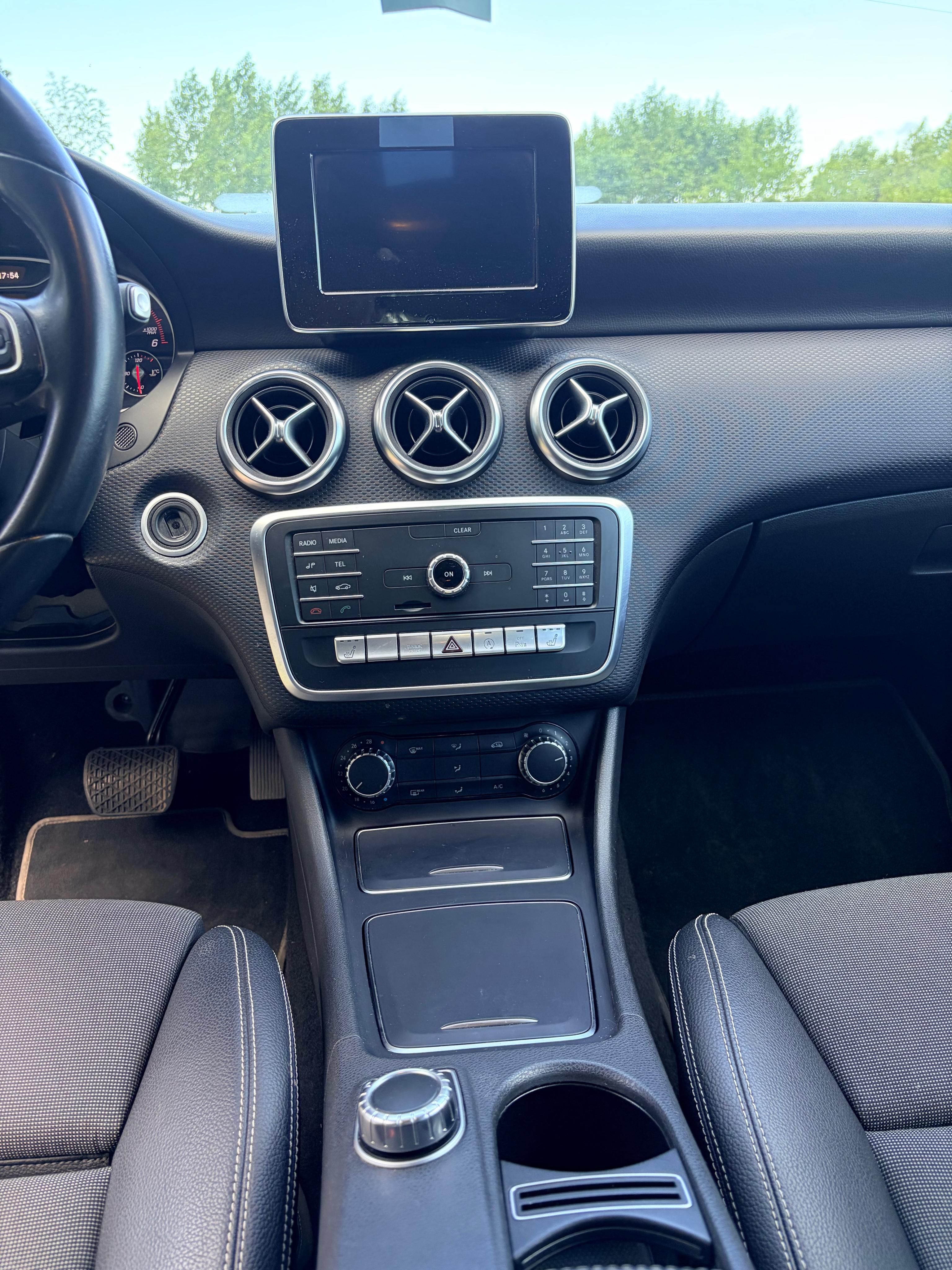 Mercedes-Benz Třídy A - fotka 5