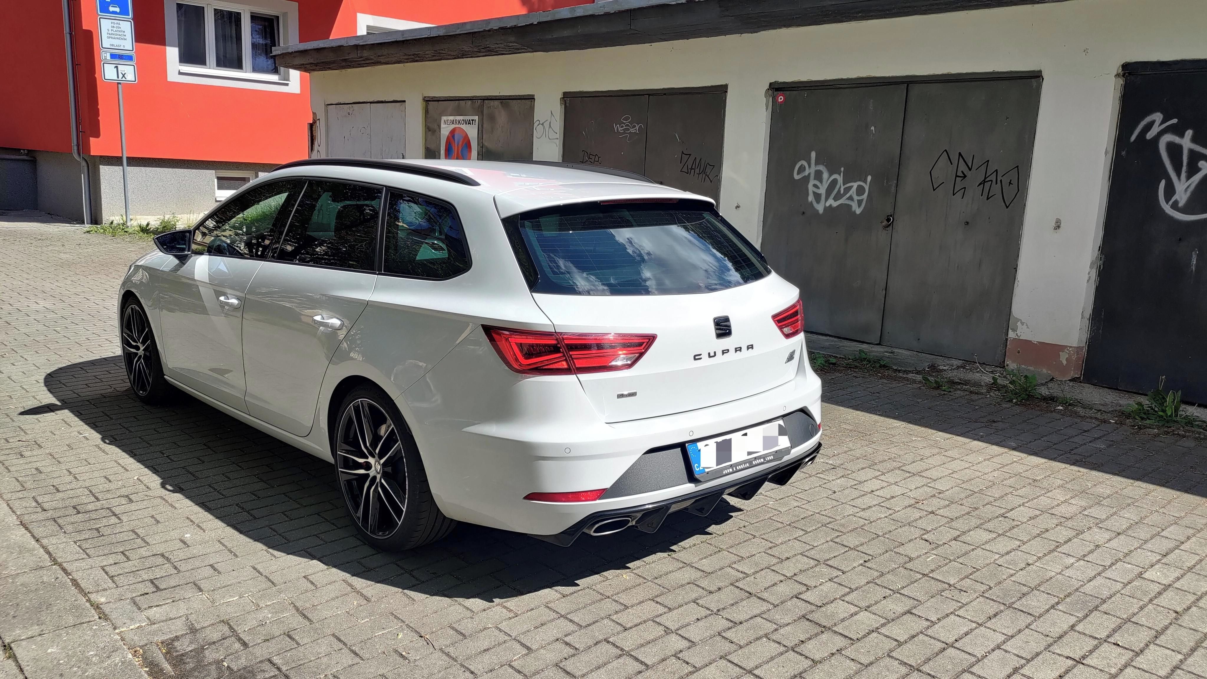 Seat Leon, Seat Leon Cupra 300 ST 4drive - fotka 6