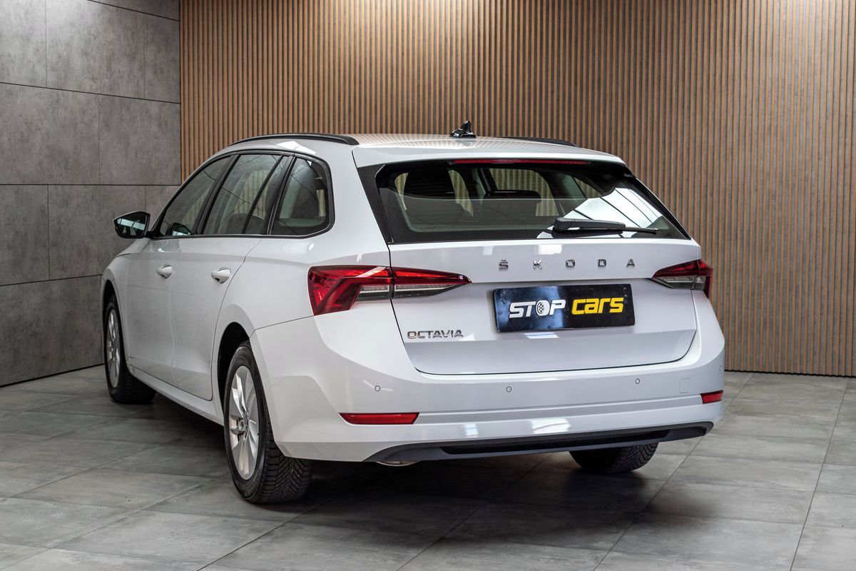 Škoda Octavia, 2.0TDI DSG*ACC*MIRROR-LINK*DPH - fotka 4