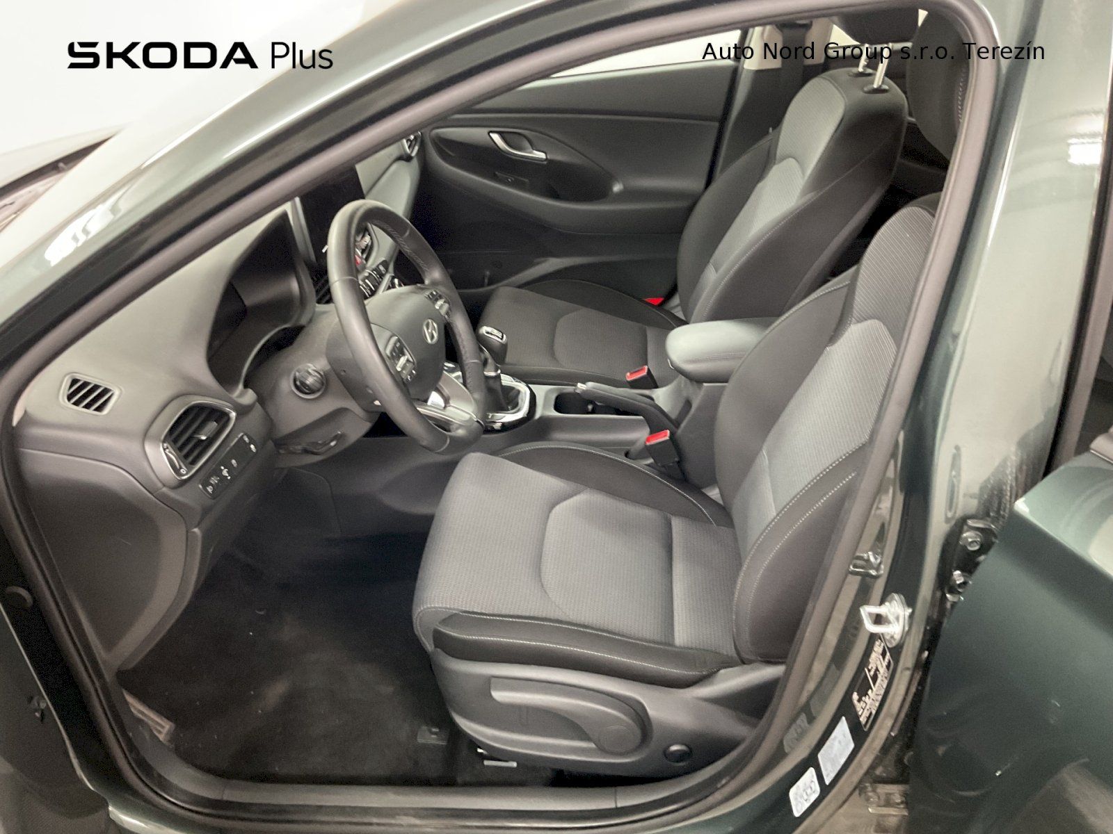 Hyundai i30, 1.5 MPI - fotka 5